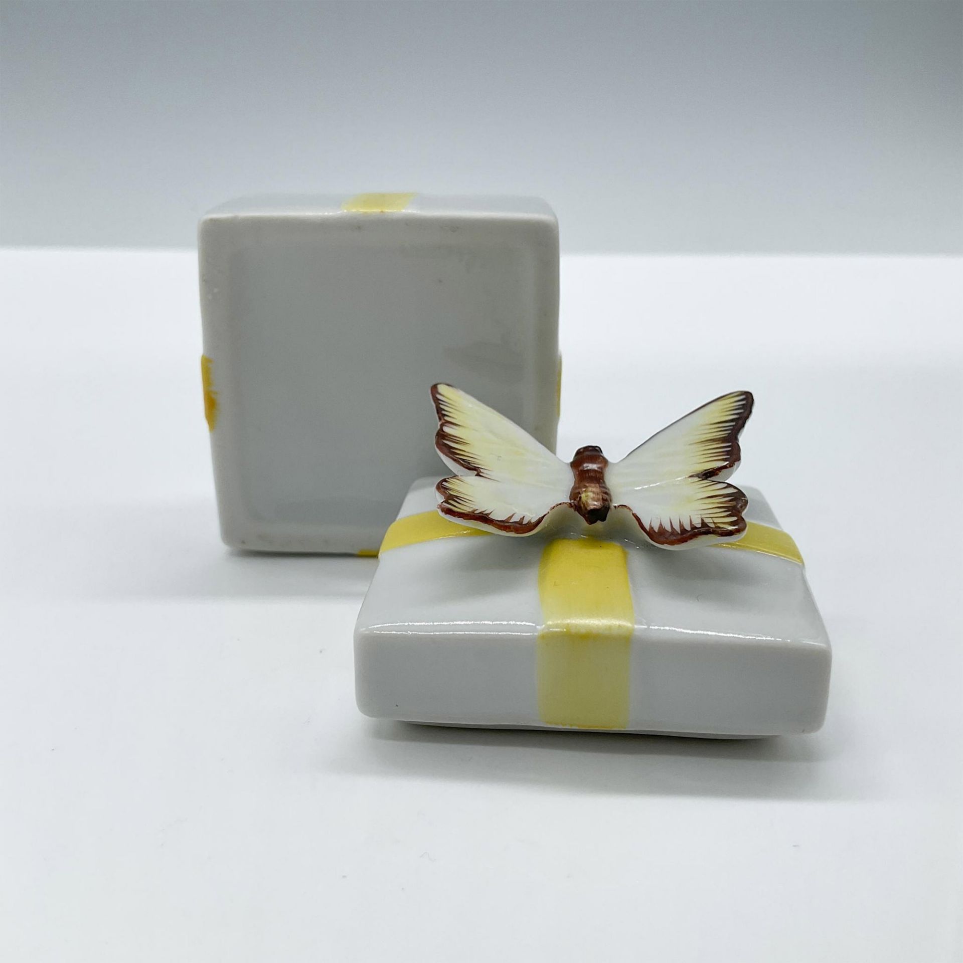 Shafford Lidded Treasure Box, Butterfly - Bild 3 aus 3