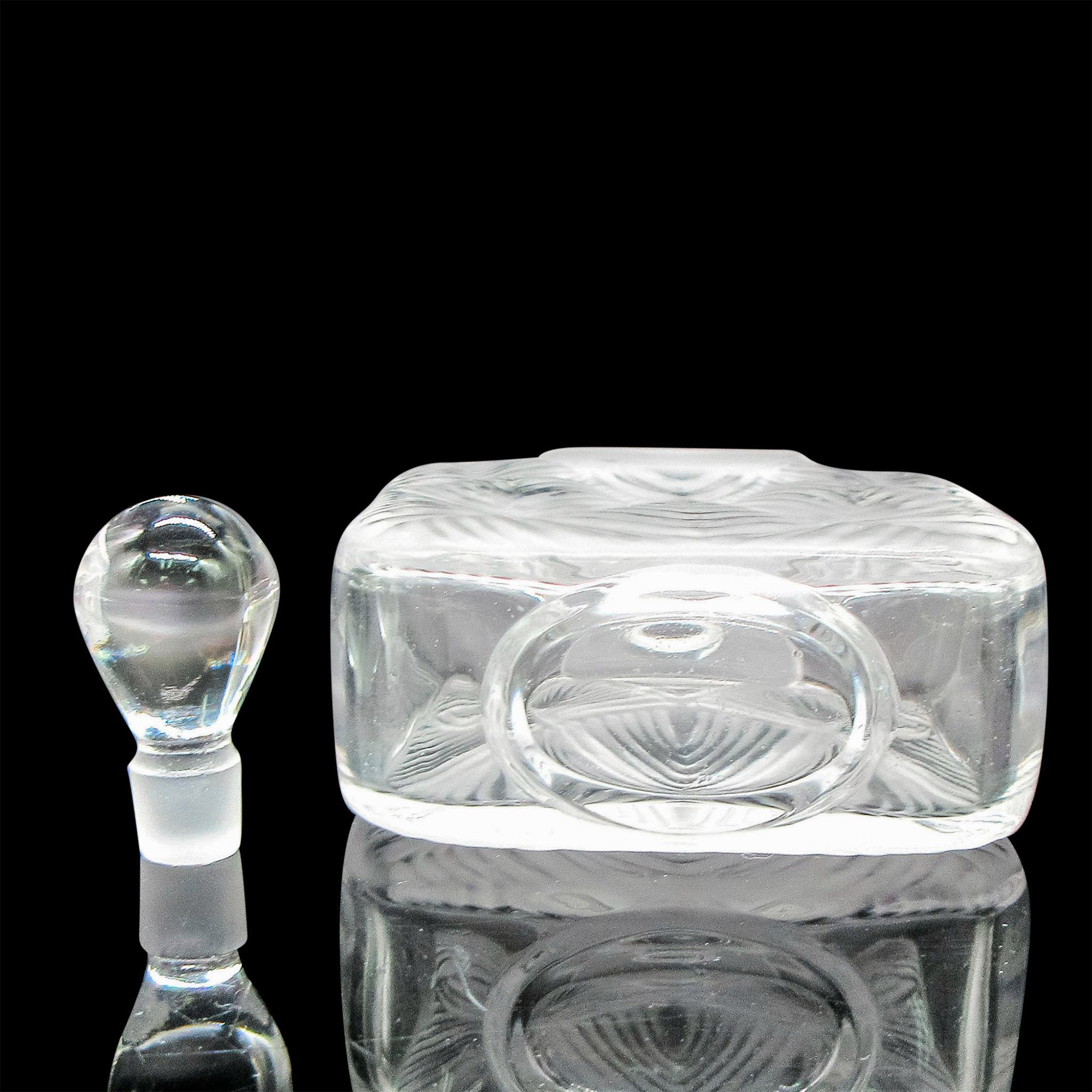 Lalique Crystal Scent Bottle, Falcon Hittite - Image 3 of 3