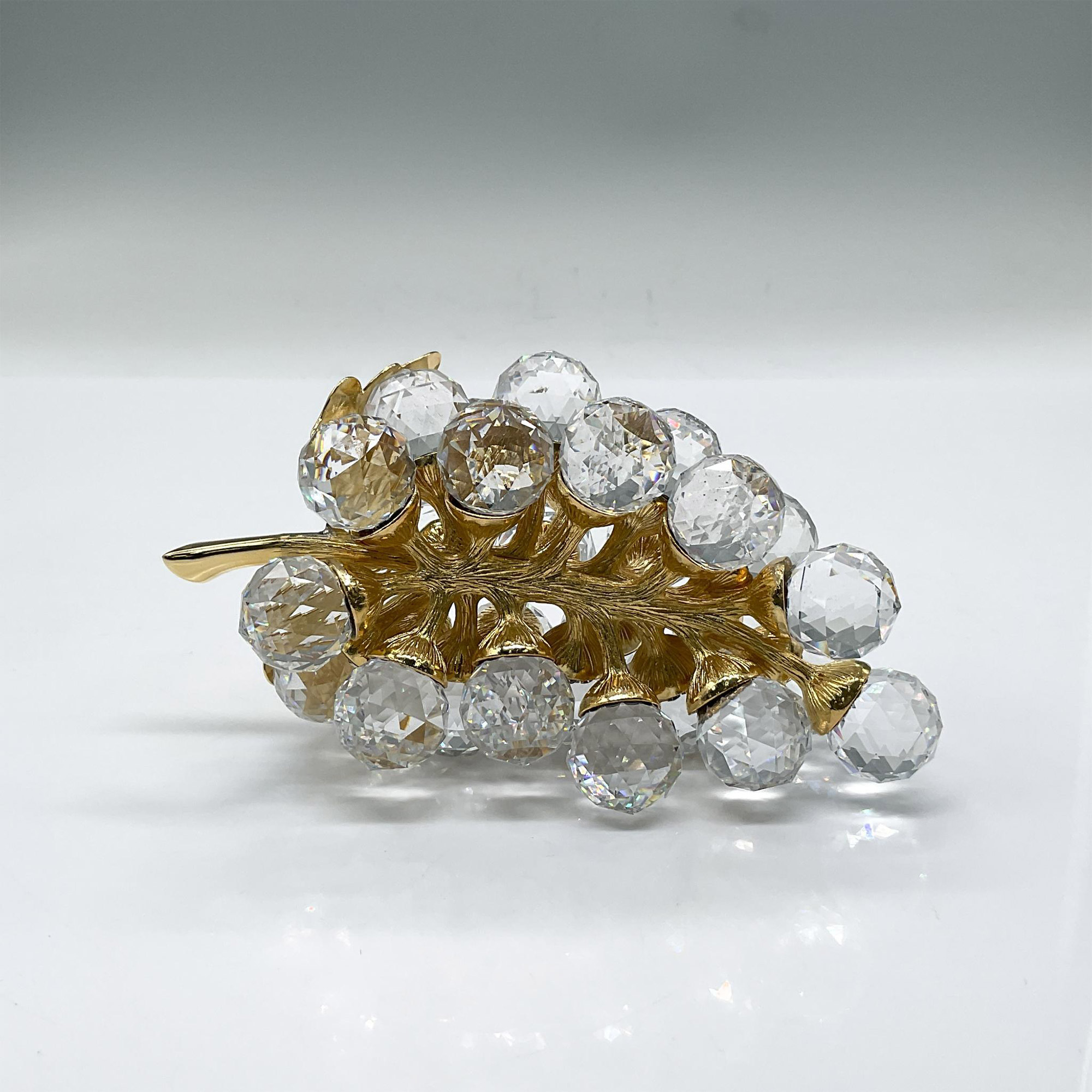Swarovski Crystal Figurine, Grapes, Medium - Image 4 of 4