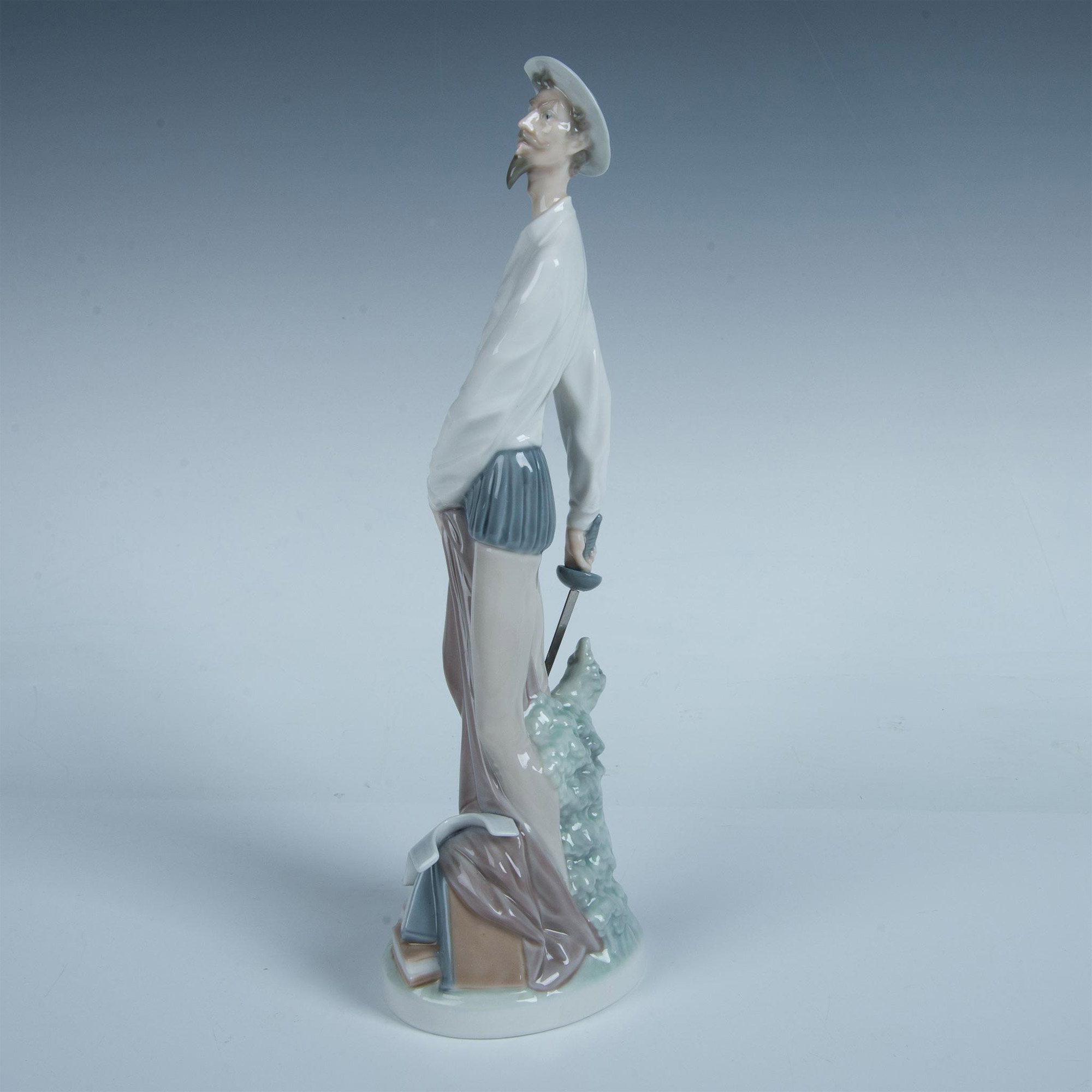 Don Quixote Standing Up 1004854 - Lladro Porcelain Figurine - Image 4 of 7