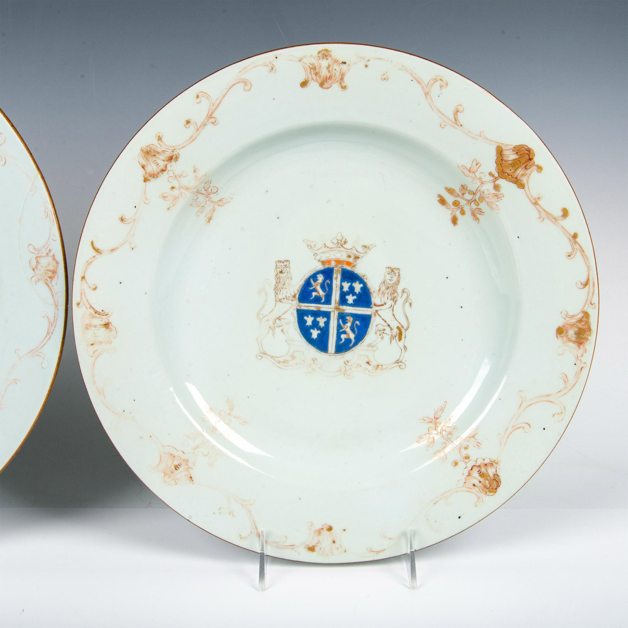 4pc Chinese Export English Market Armorial Graduate Plates - Bild 2 aus 5