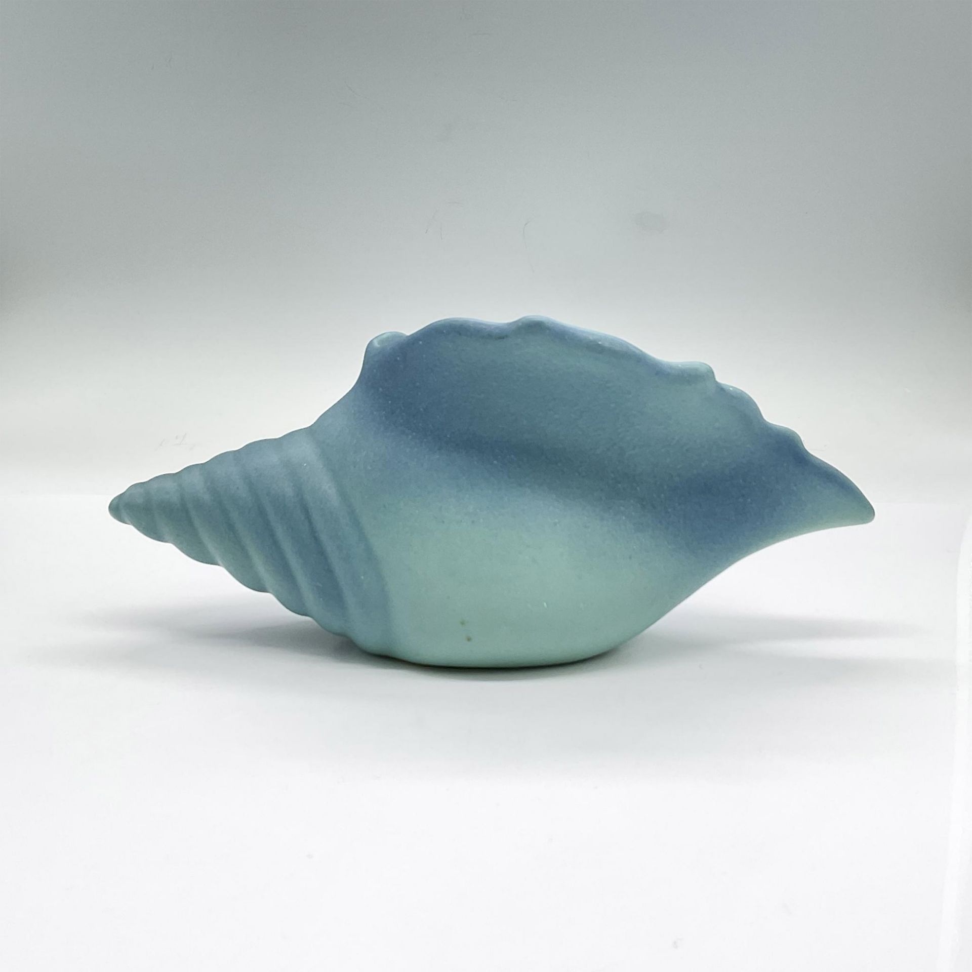 Van Briggle Pottery Small Vase, Seashell - Bild 2 aus 3