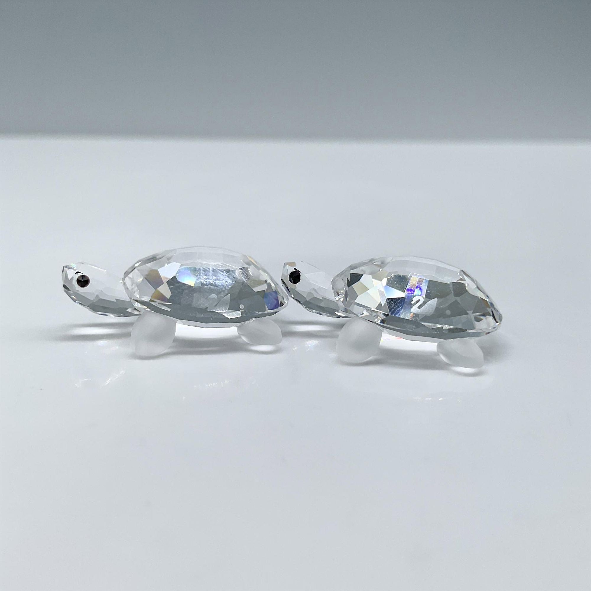2pc Swarovski Crystal Miniatures, Baby Tortoises - Image 4 of 5