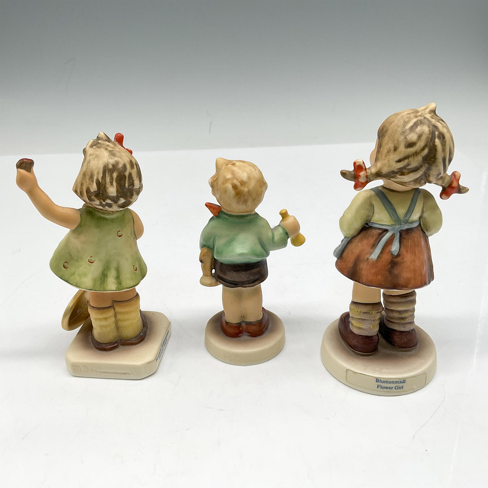 3pc Goebel Hummel Porcelain Figurines, Forever Yours - Image 2 of 3