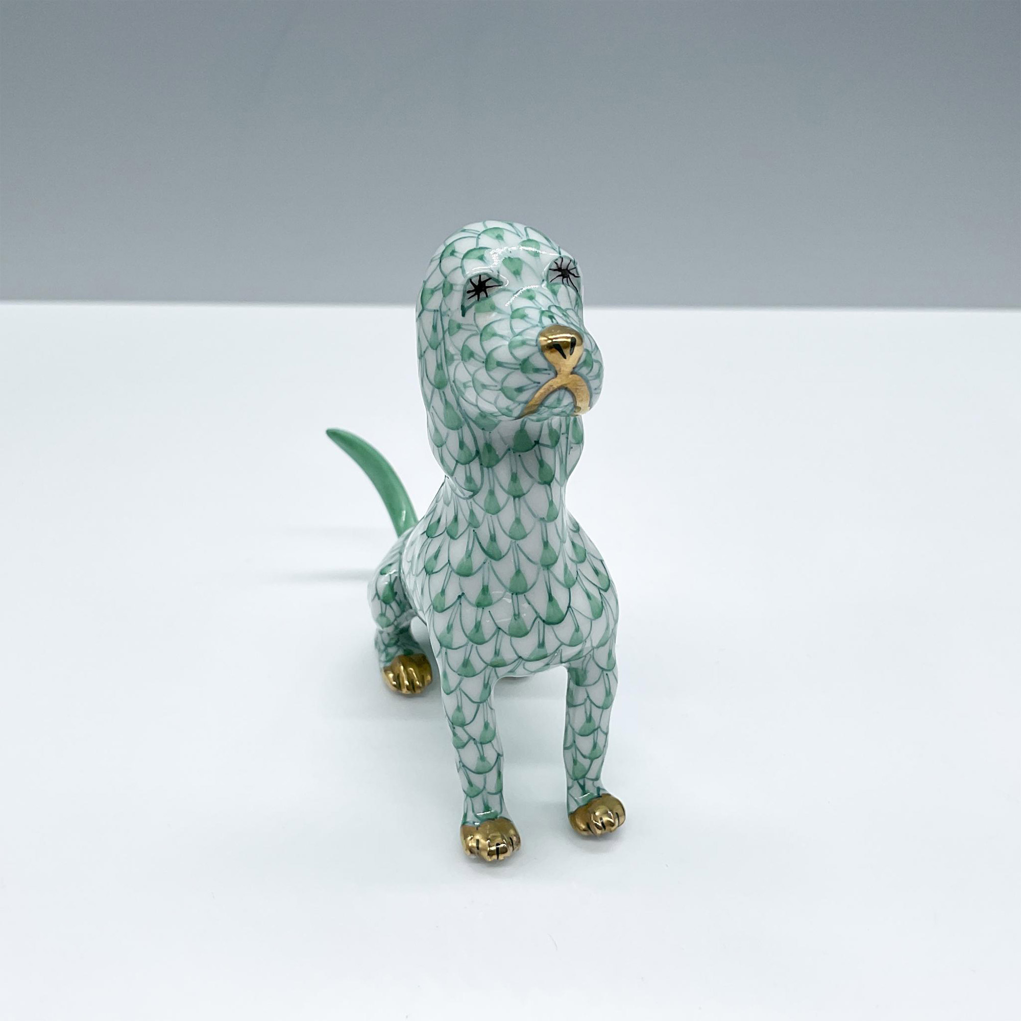 Herend Figurine, Dog 15509 VHV