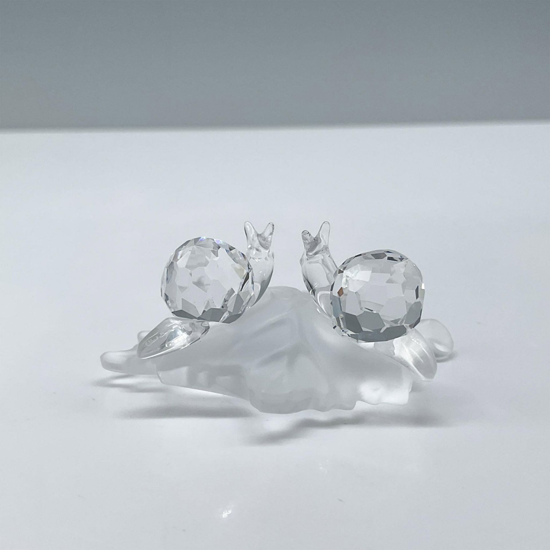 Swarovski Crystal Figurine, Baby Snails On Leaf - Bild 2 aus 4