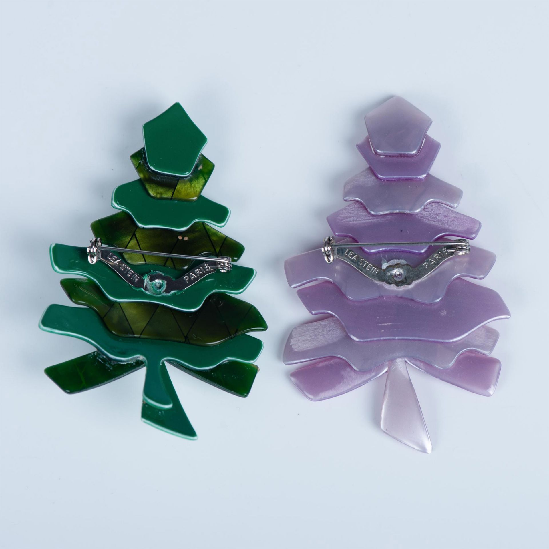 2pc Lea Stein Lavender Purple & Green Tree Pins - Bild 2 aus 6