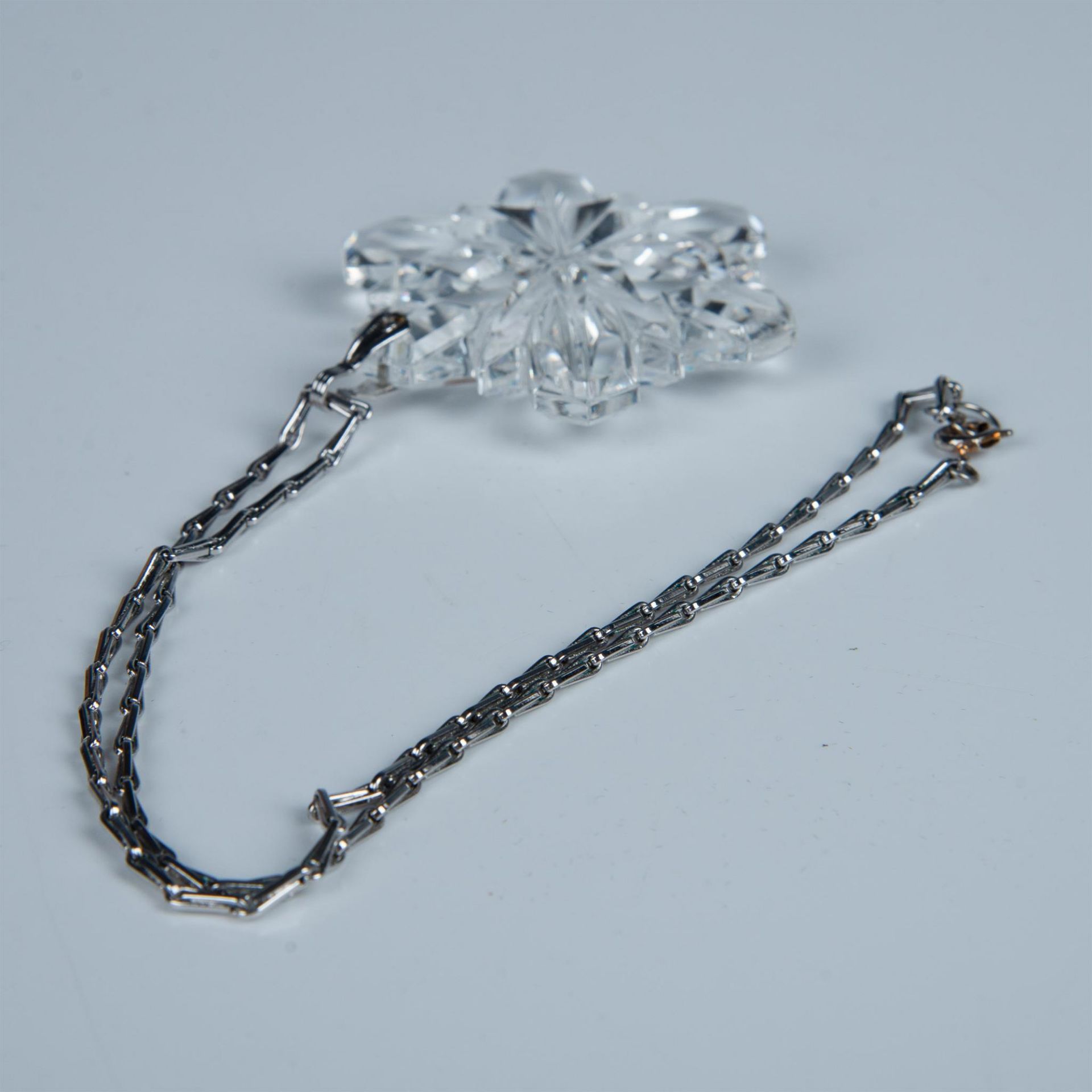 Crystal Snowflake Pendant Necklace - Bild 4 aus 4