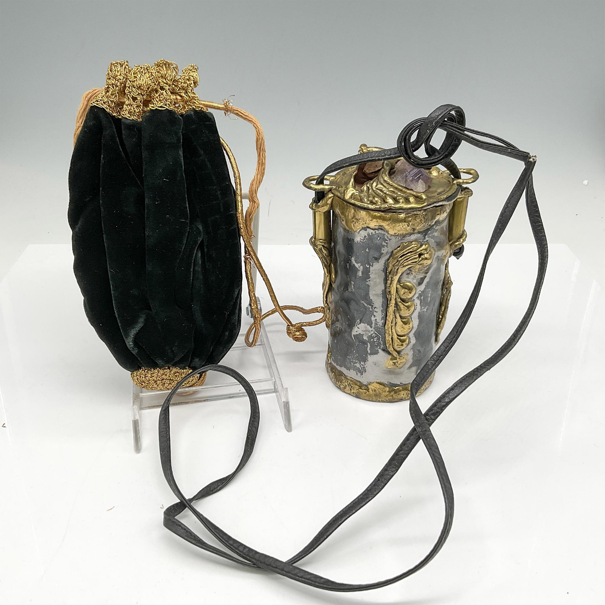 2pc Metal, Leather and Velvet Shoulder Bags - Image 2 of 3