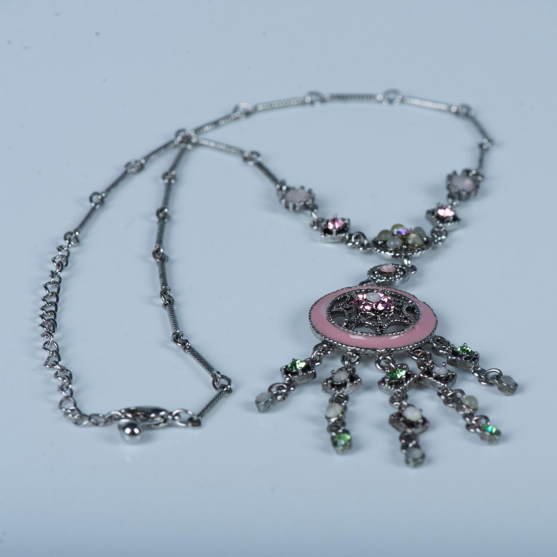 Vintage Silver Tone Rhinestone & Pink Enamel Flower Necklace - Image 3 of 7