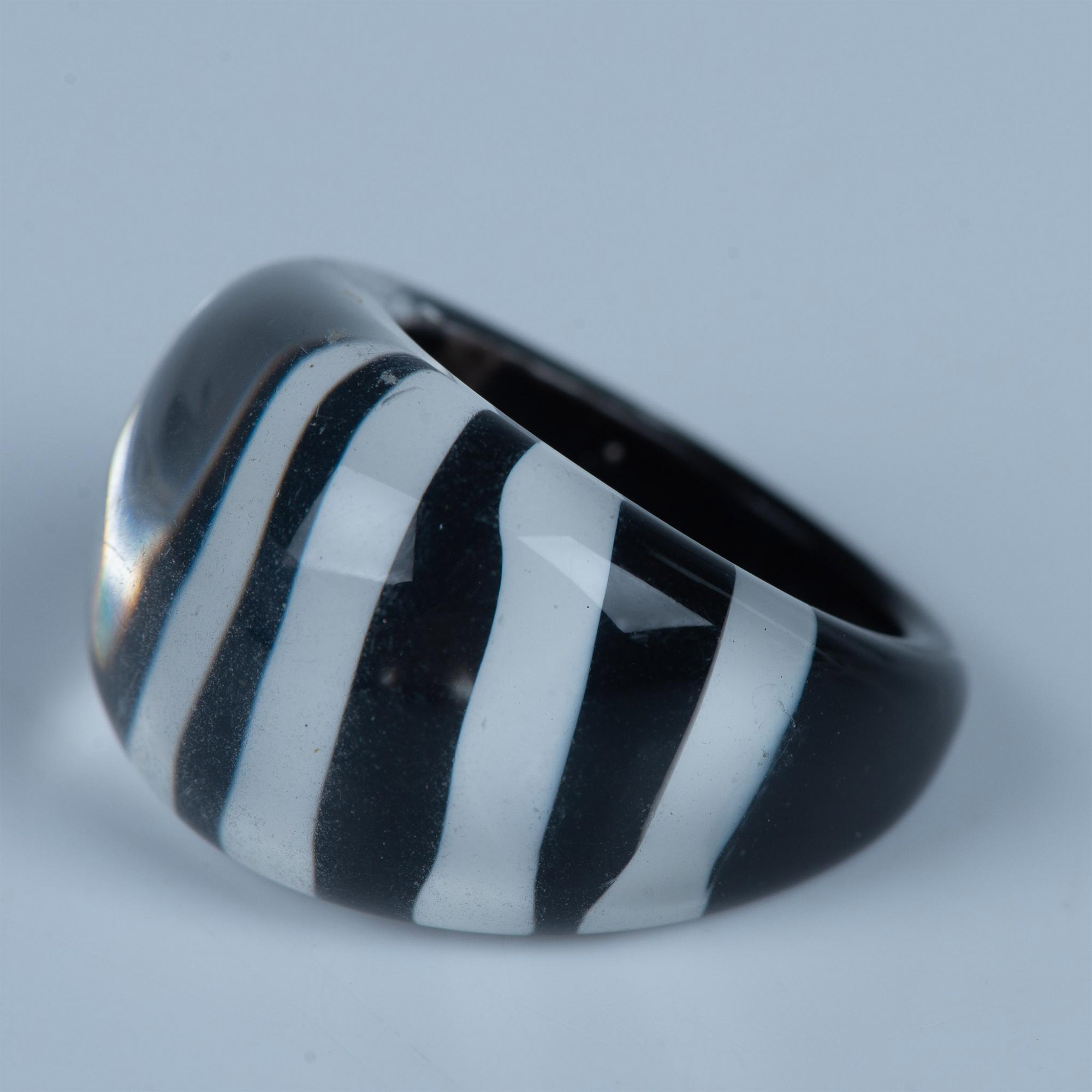 Retro Black & White Striped Lucite Ring