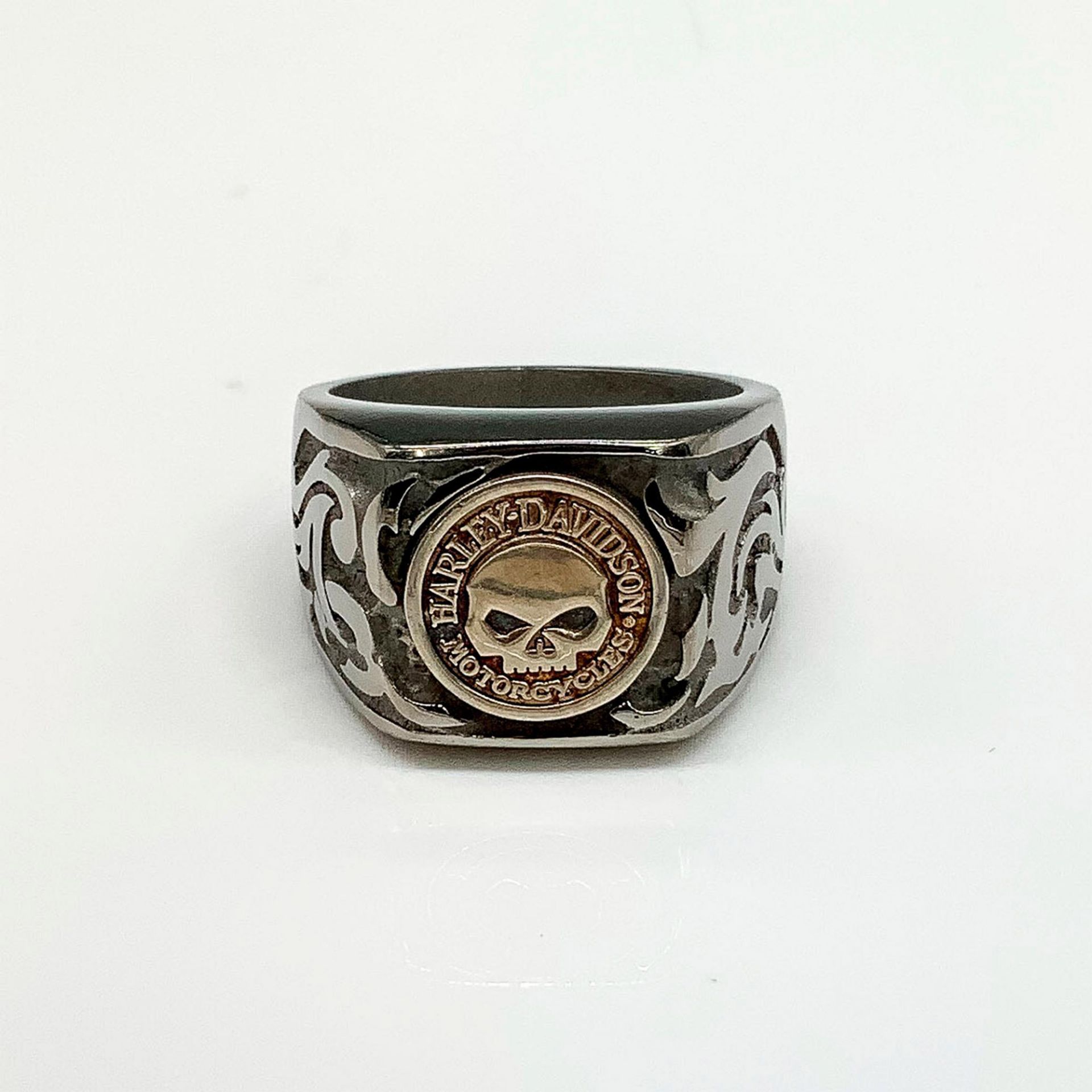 Harley Davidson Titanium & Sterling Silver Skull Biker Ring