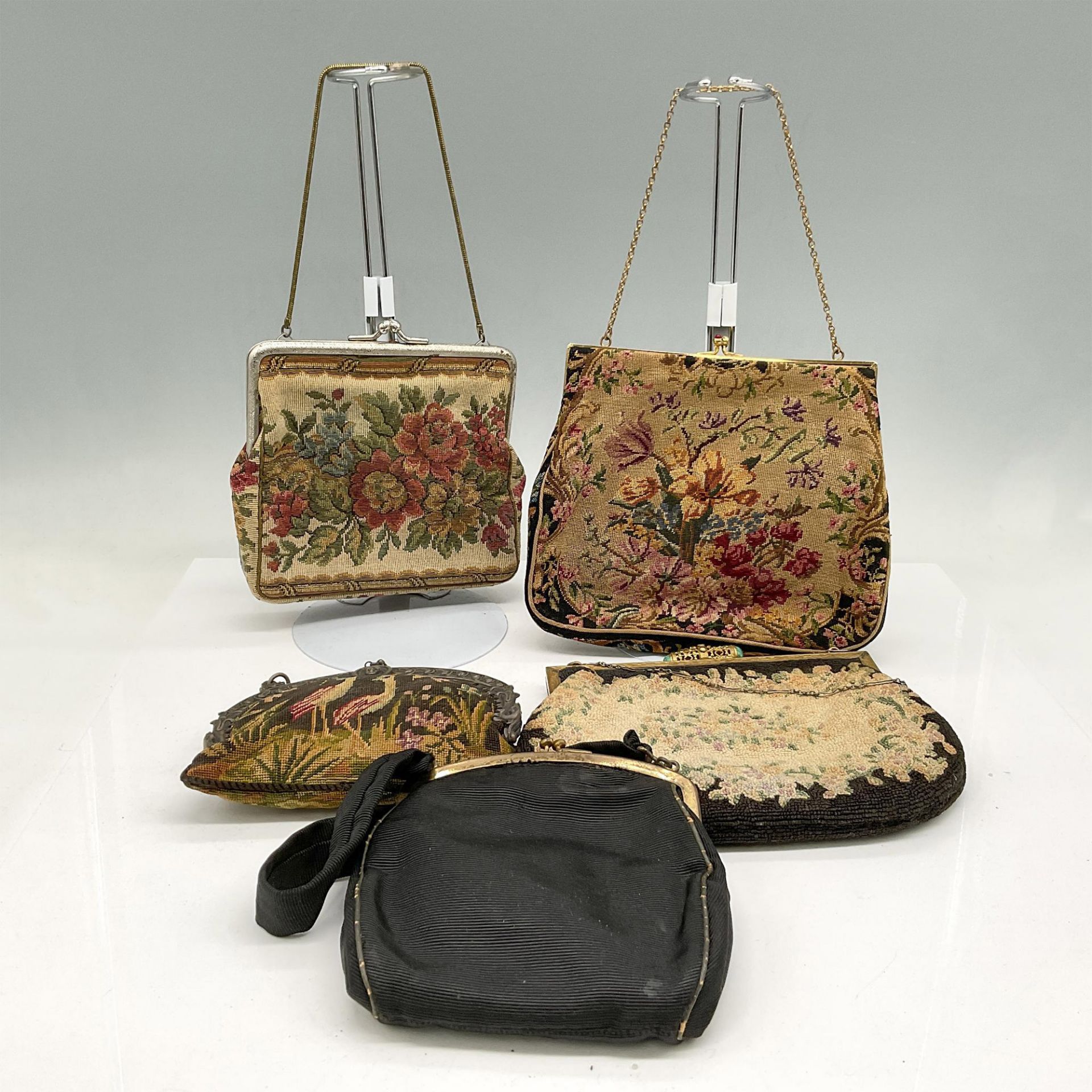 5pc Vintage Embroidered Fabric Handbags - Image 2 of 3