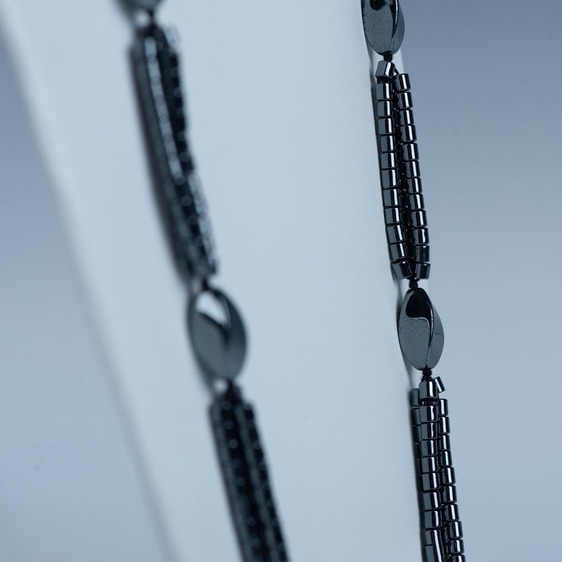 Contemporary Hematite Bead Necklace - Image 2 of 4