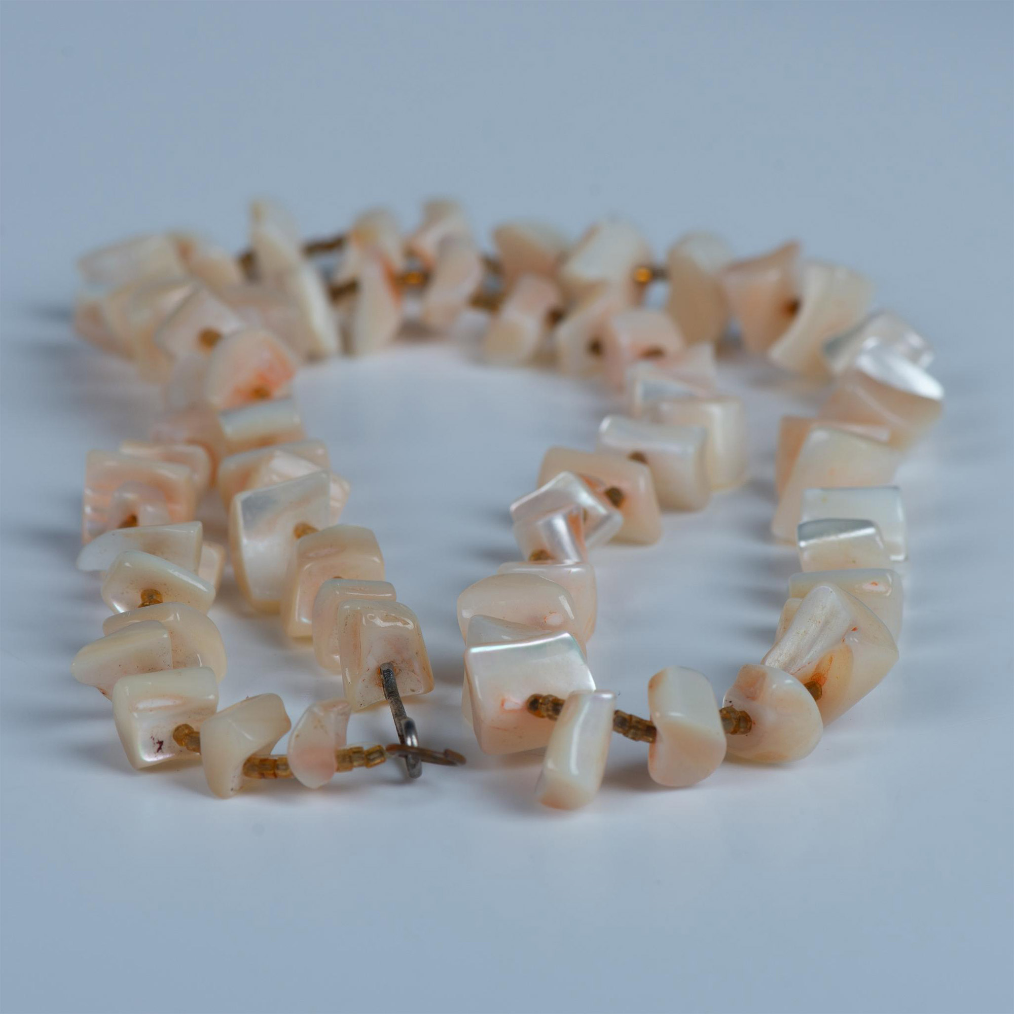 Beautiful Mother of Pearl Nugget Necklace - Image 3 of 3