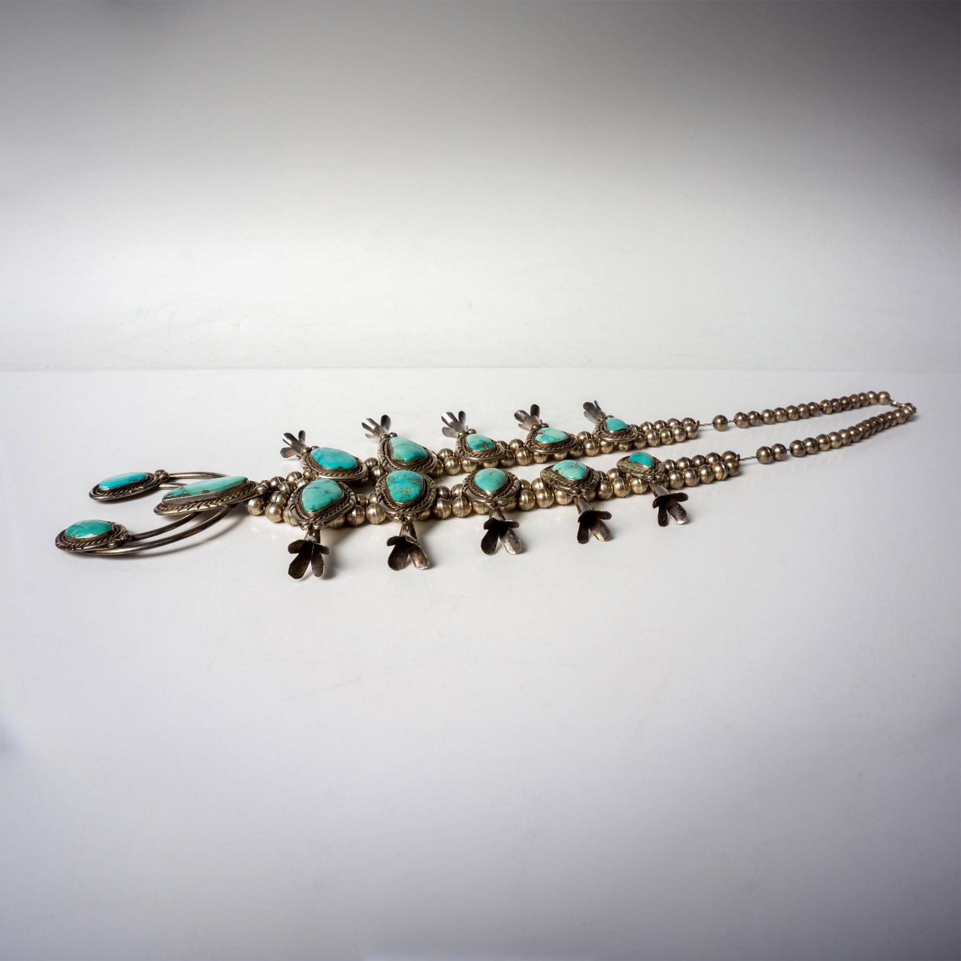 Navajo Sterling Squash Blossom Necklace - Image 4 of 5