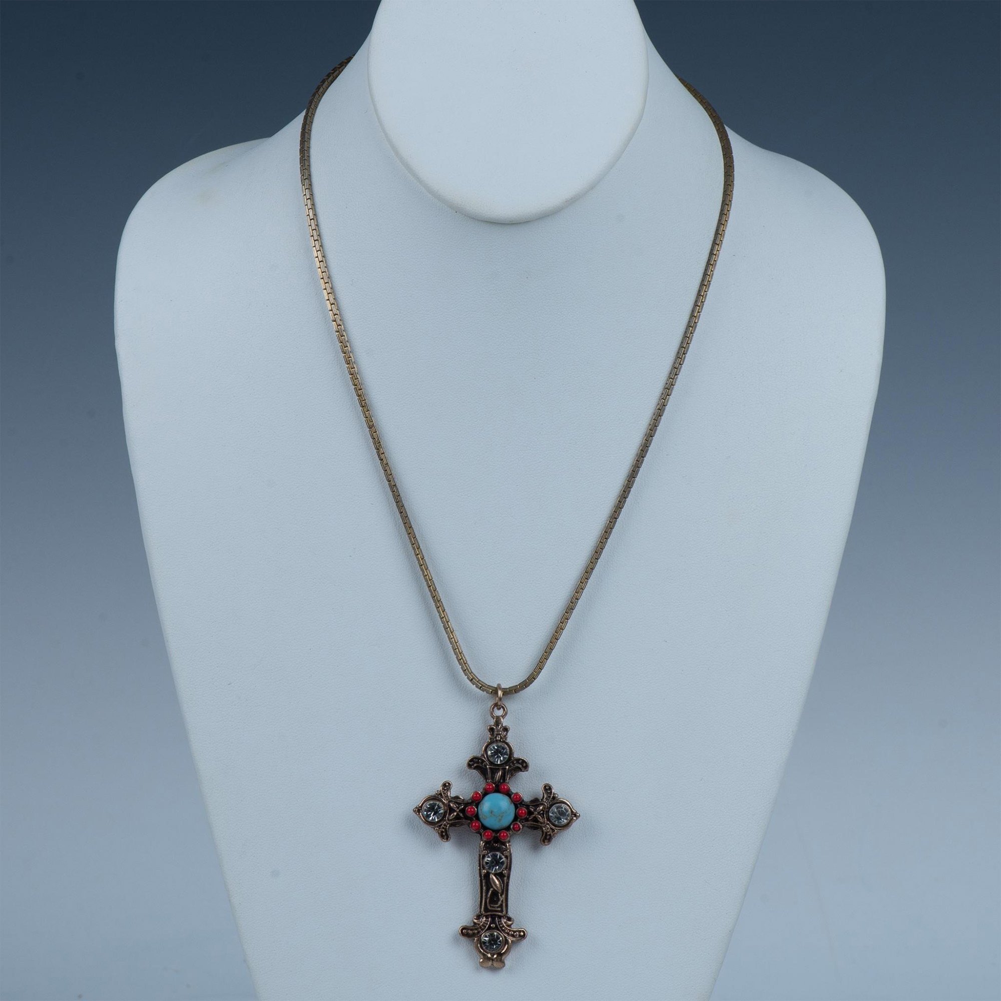 Art Nouveau Embellished Cross Pendant Necklace - Image 2 of 4