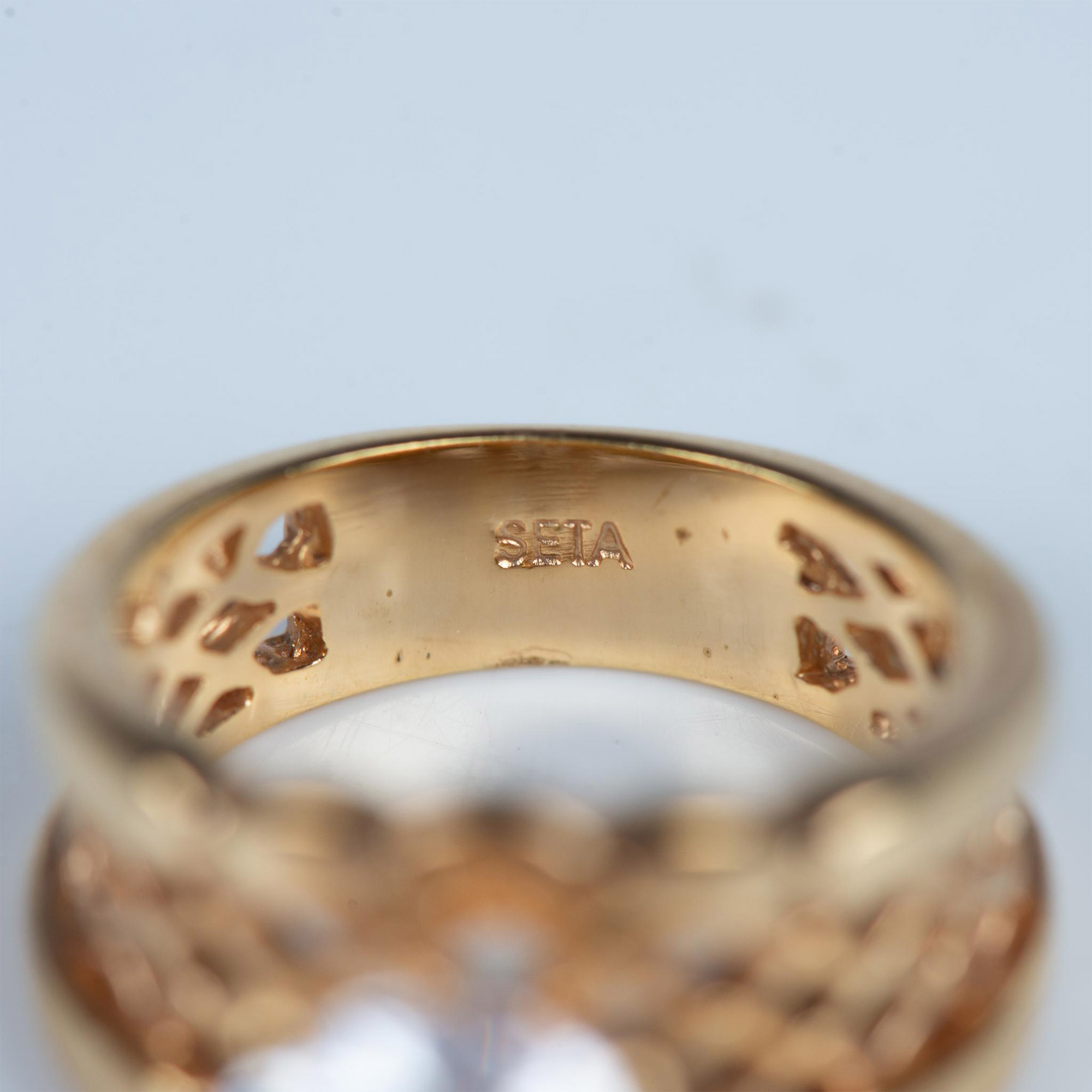 Seta Fancy Gold Metal Cubic Zirconia Ring - Image 7 of 7
