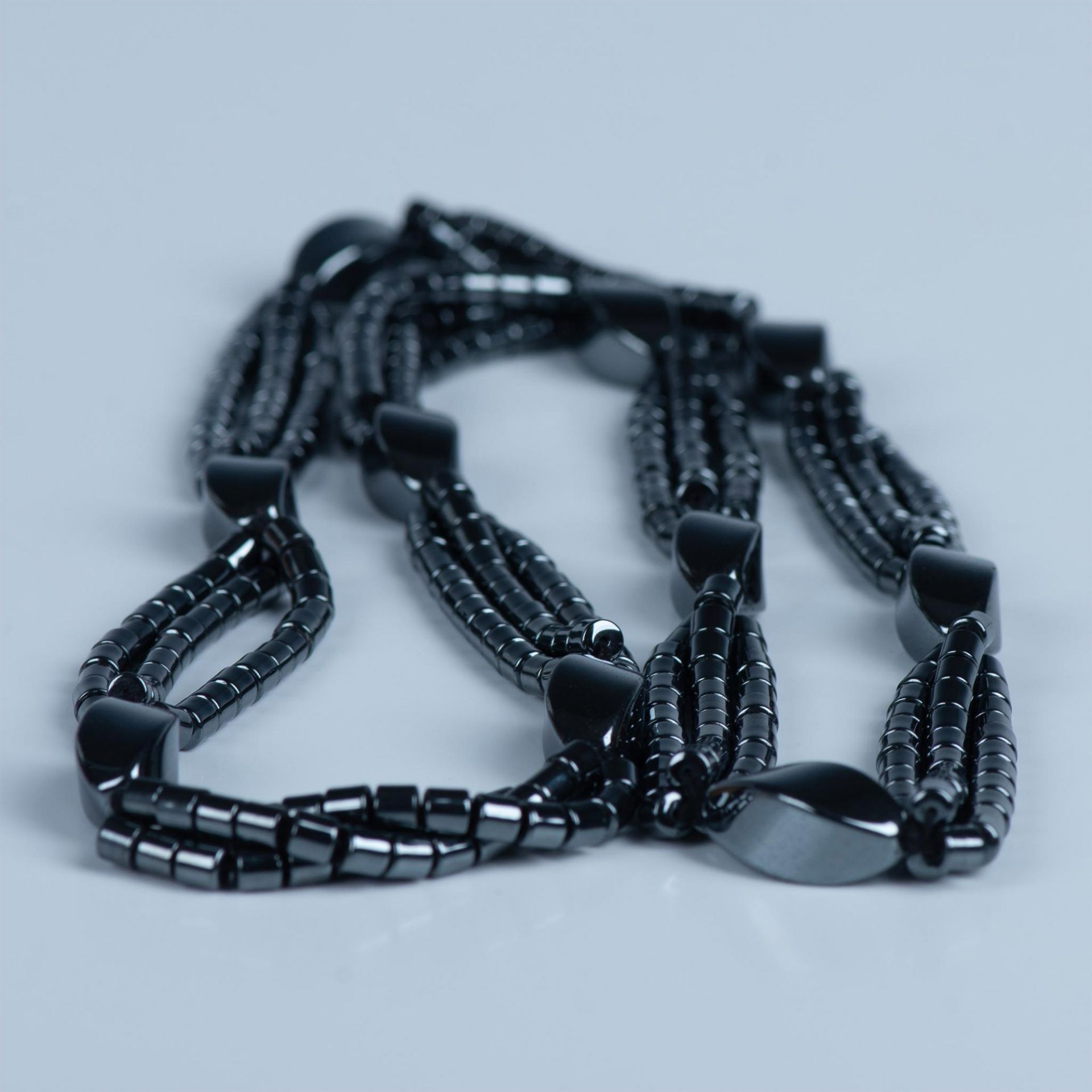 Contemporary Hematite Bead Necklace - Image 3 of 4