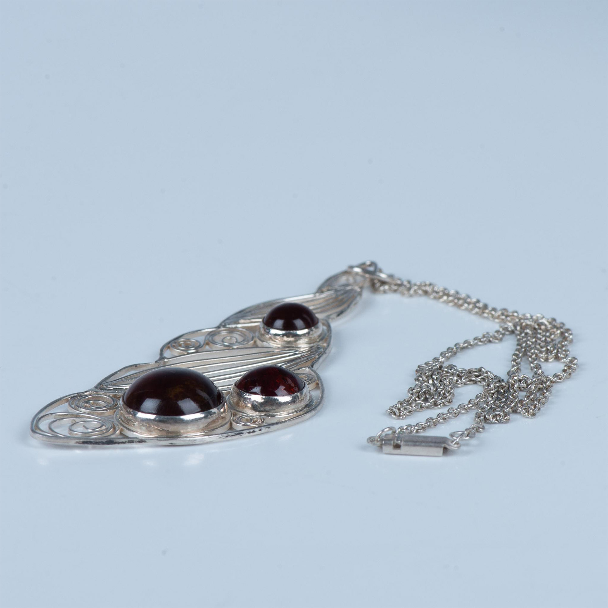 Art Nouveau Sterling Silver & Amber Pendant Necklace - Image 4 of 4