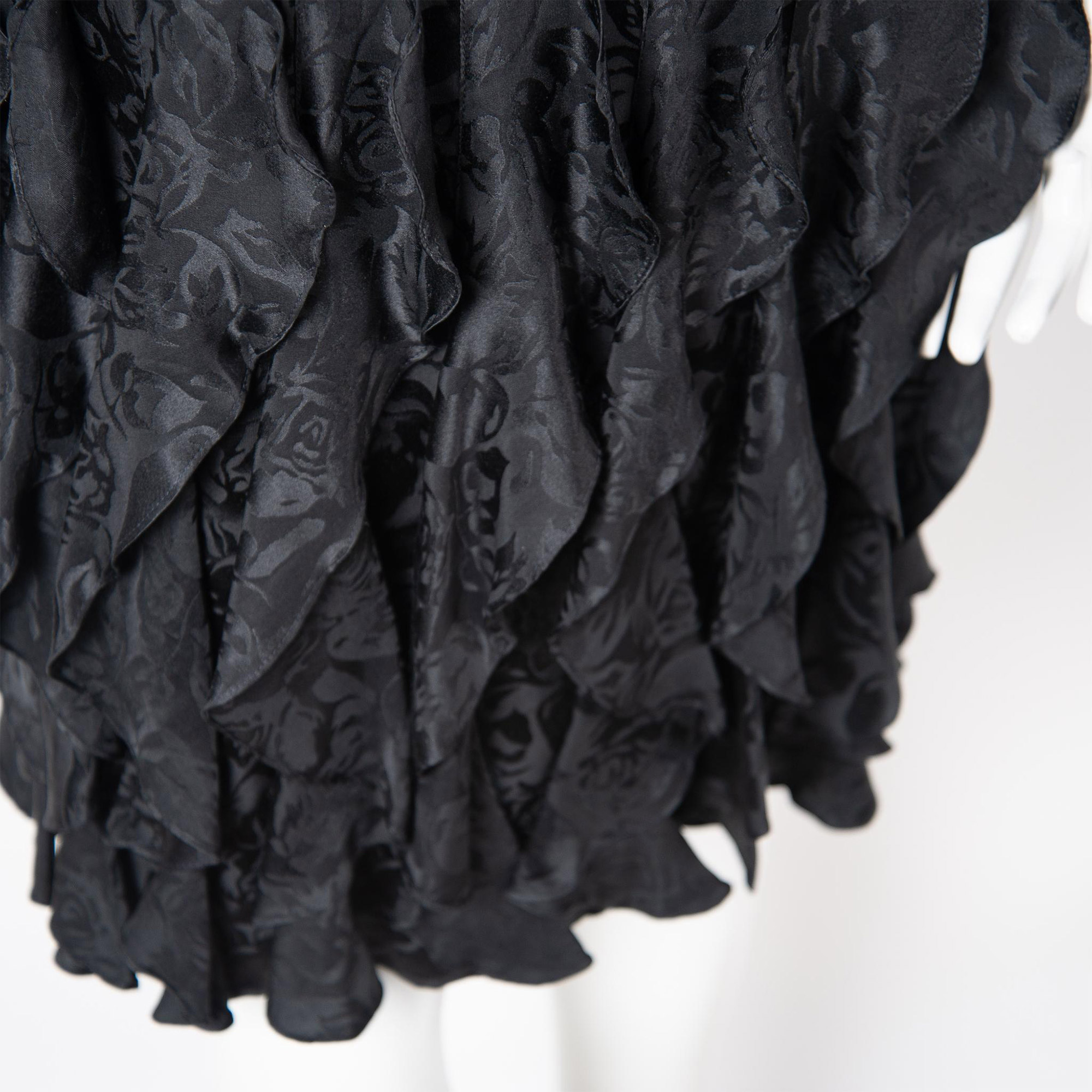Vintage St. Gillian Black Silk Ruffled Dress, Size 10 - Image 7 of 9
