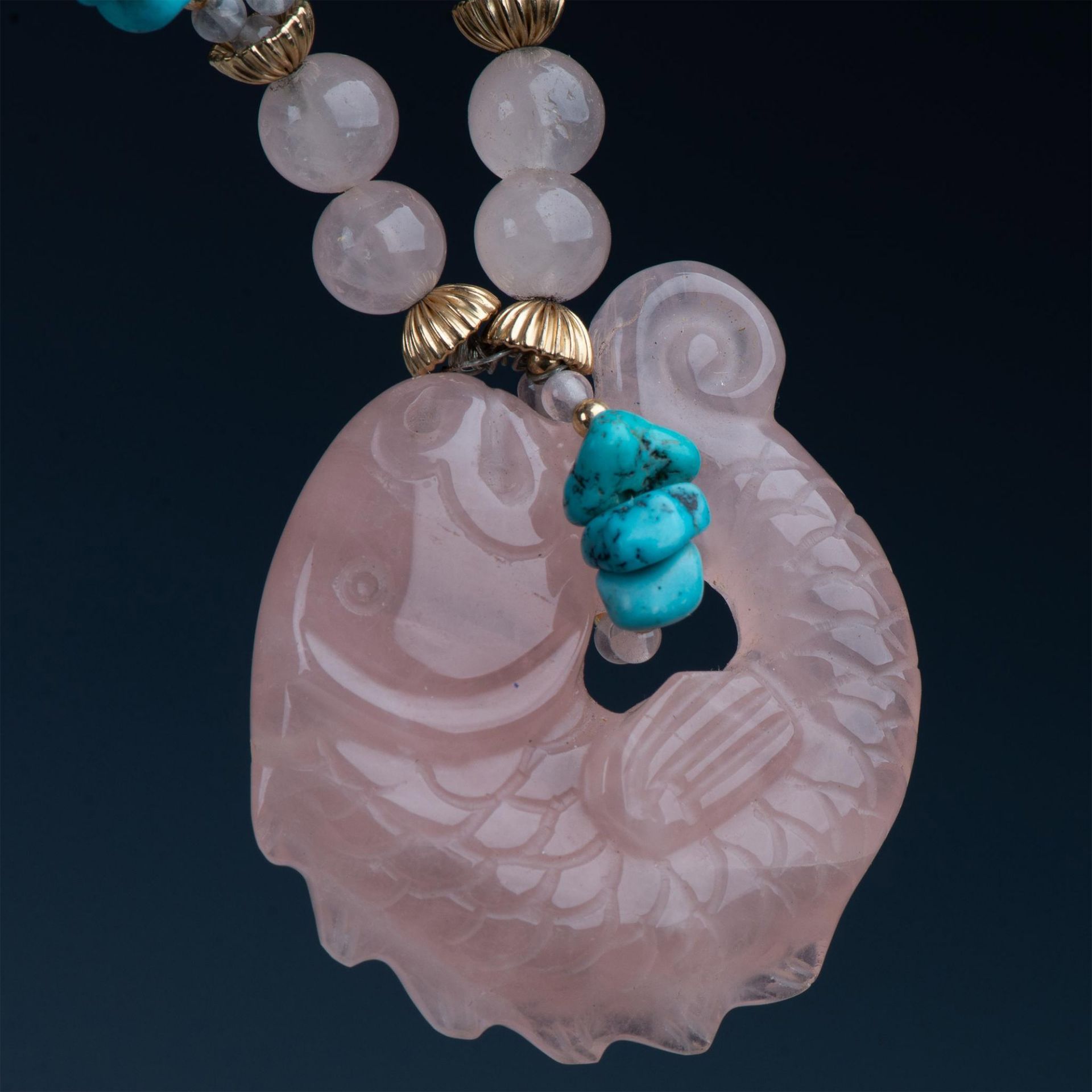 Beautiful Turquoise & Rose Quartz Fish Pendant Necklace - Image 2 of 3