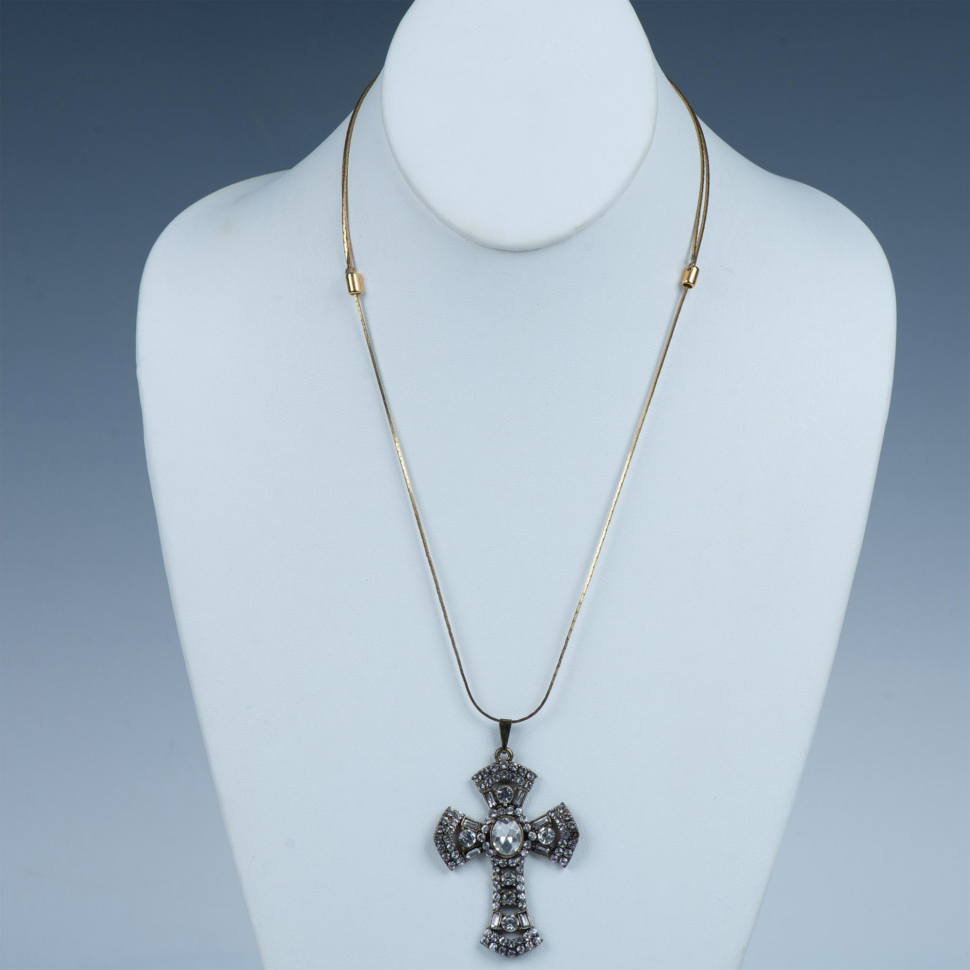 Pretty Rhinestone Cross Pendant Necklace - Image 2 of 6