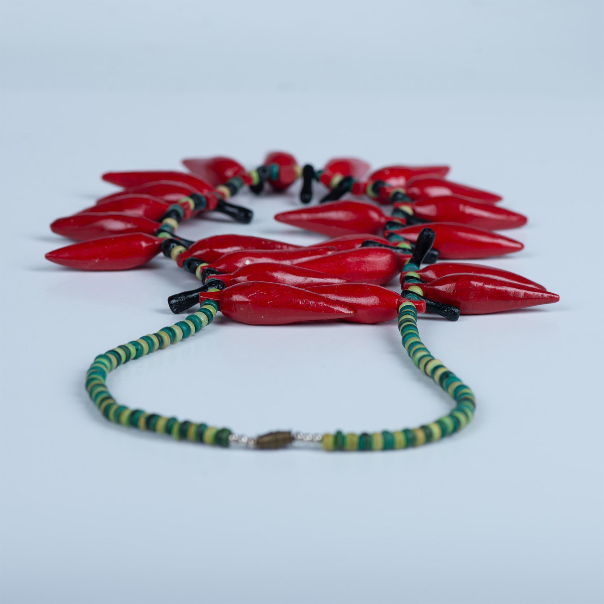 Retro Wood Red Chili Pepper Necklace - Image 5 of 6