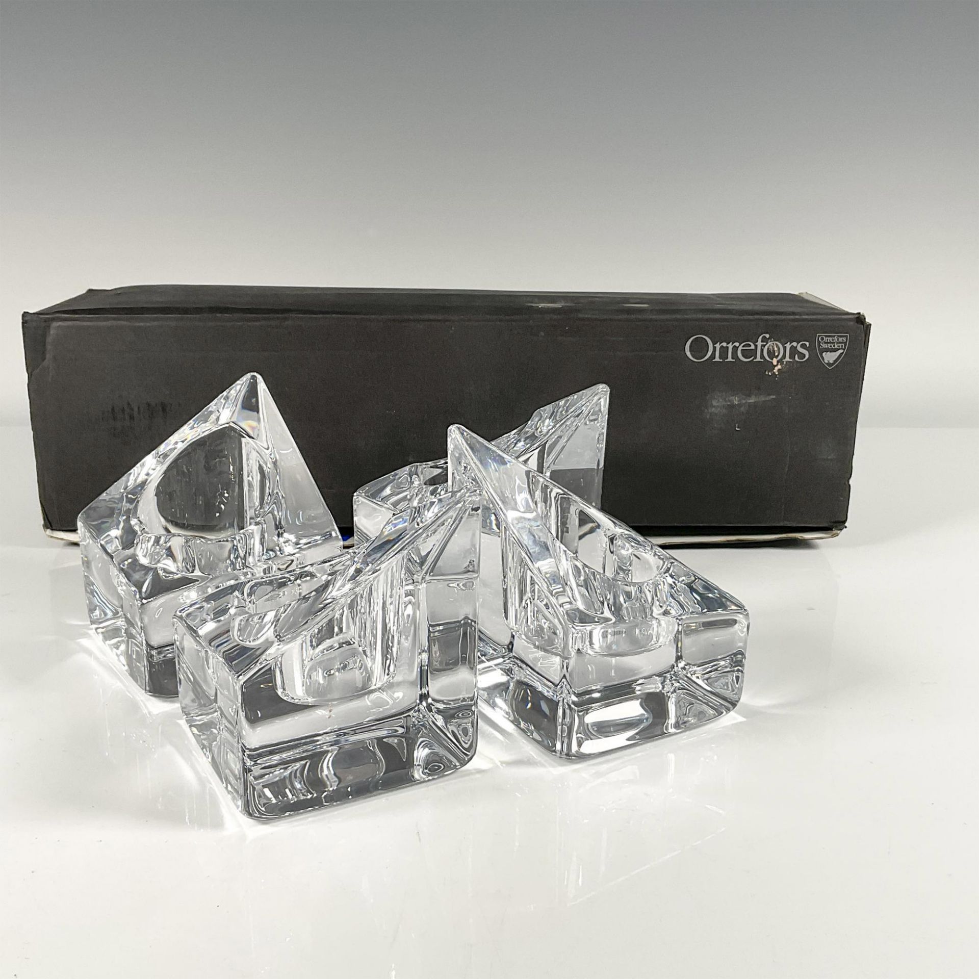Set of 4 Orrefors Crystal Candleholders, Edgy Votive - Image 3 of 3