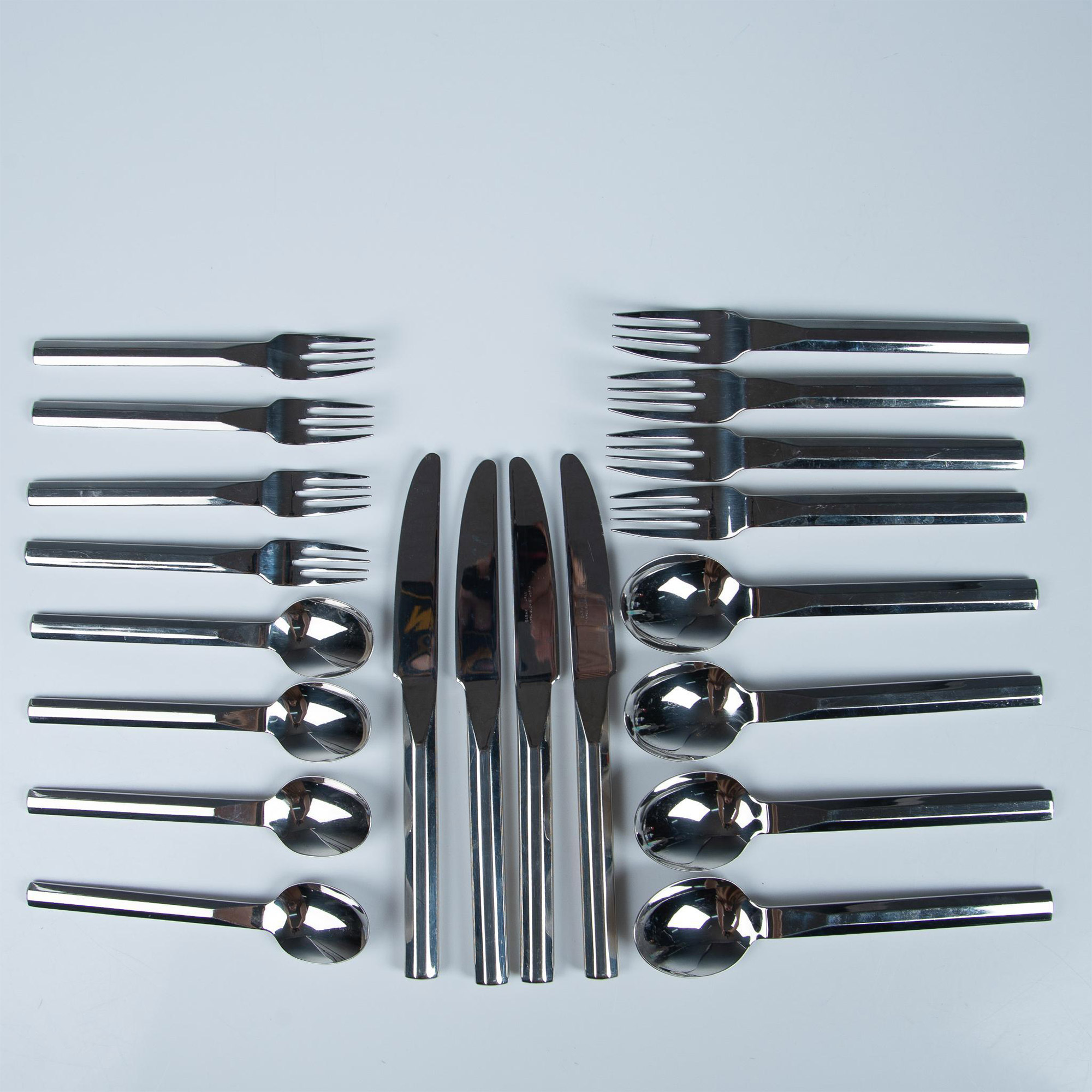 20pc Sasaki Stainless Steel Flatware Set, Service for 4 - Image 11 of 12