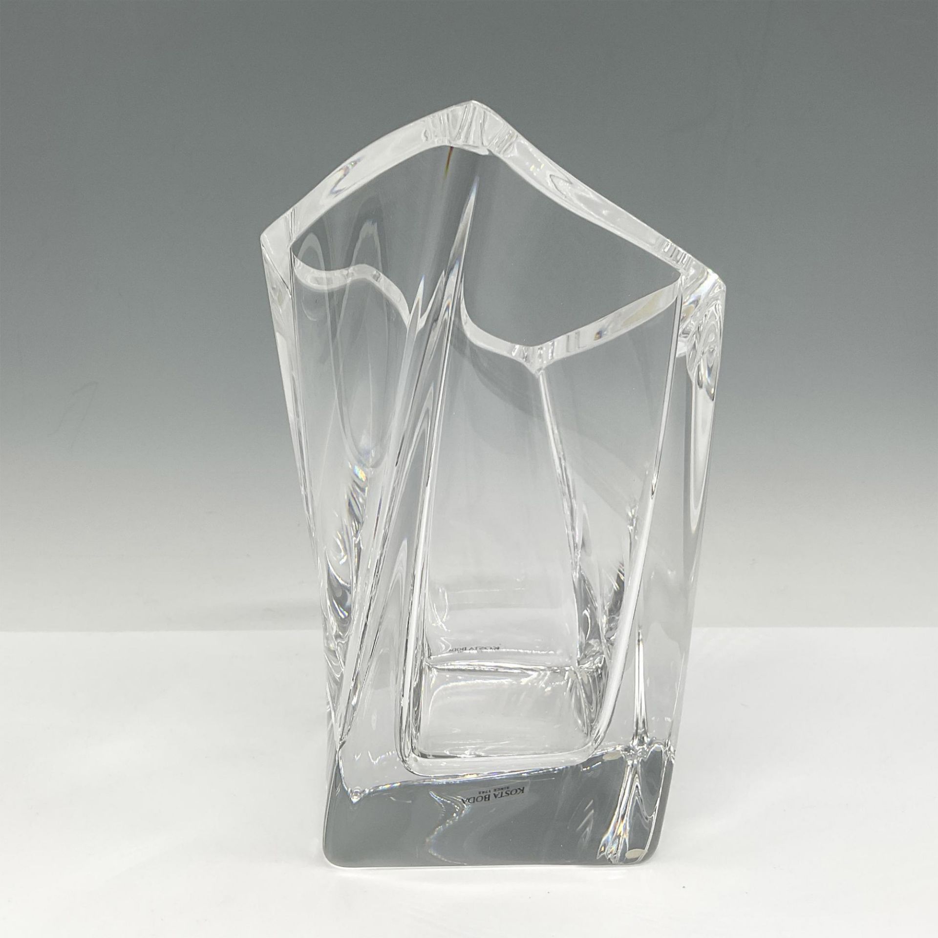 Goran Warff for Kosta Boda Crystal Vase - Image 2 of 4