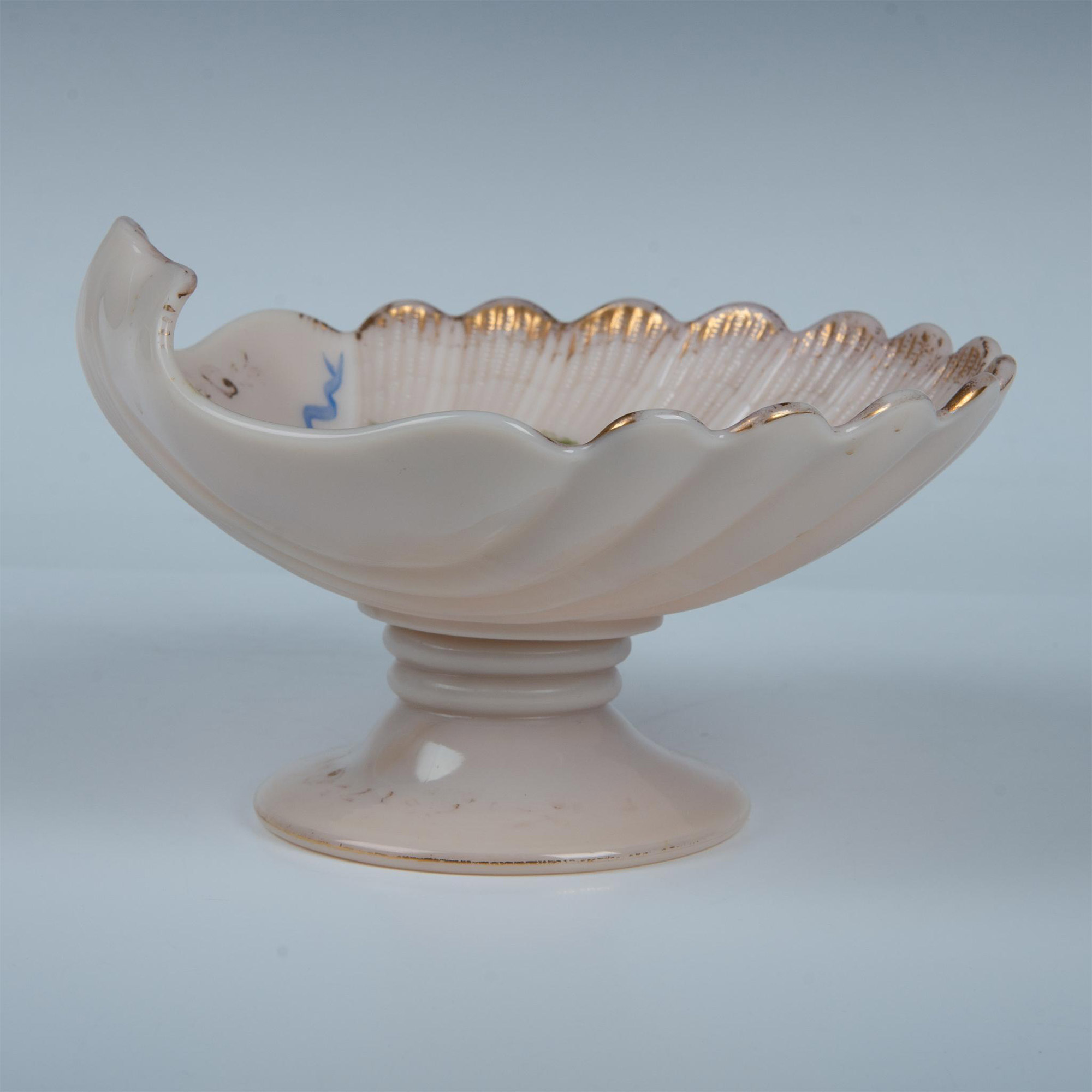 Cambridge Crown Tuscan Pink Glass Pedestal Bowl - Image 4 of 5