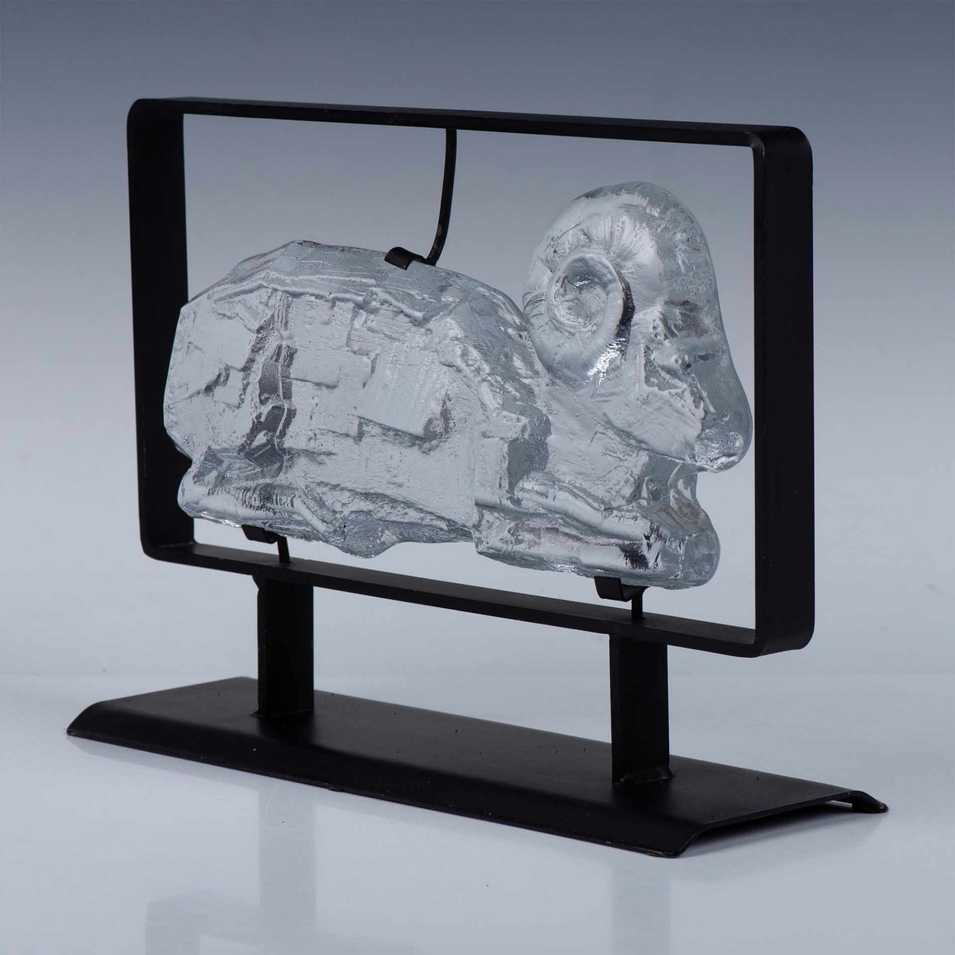 Erik Hoglund Kosta Boda Glass Ram Sculpture - Bild 2 aus 4