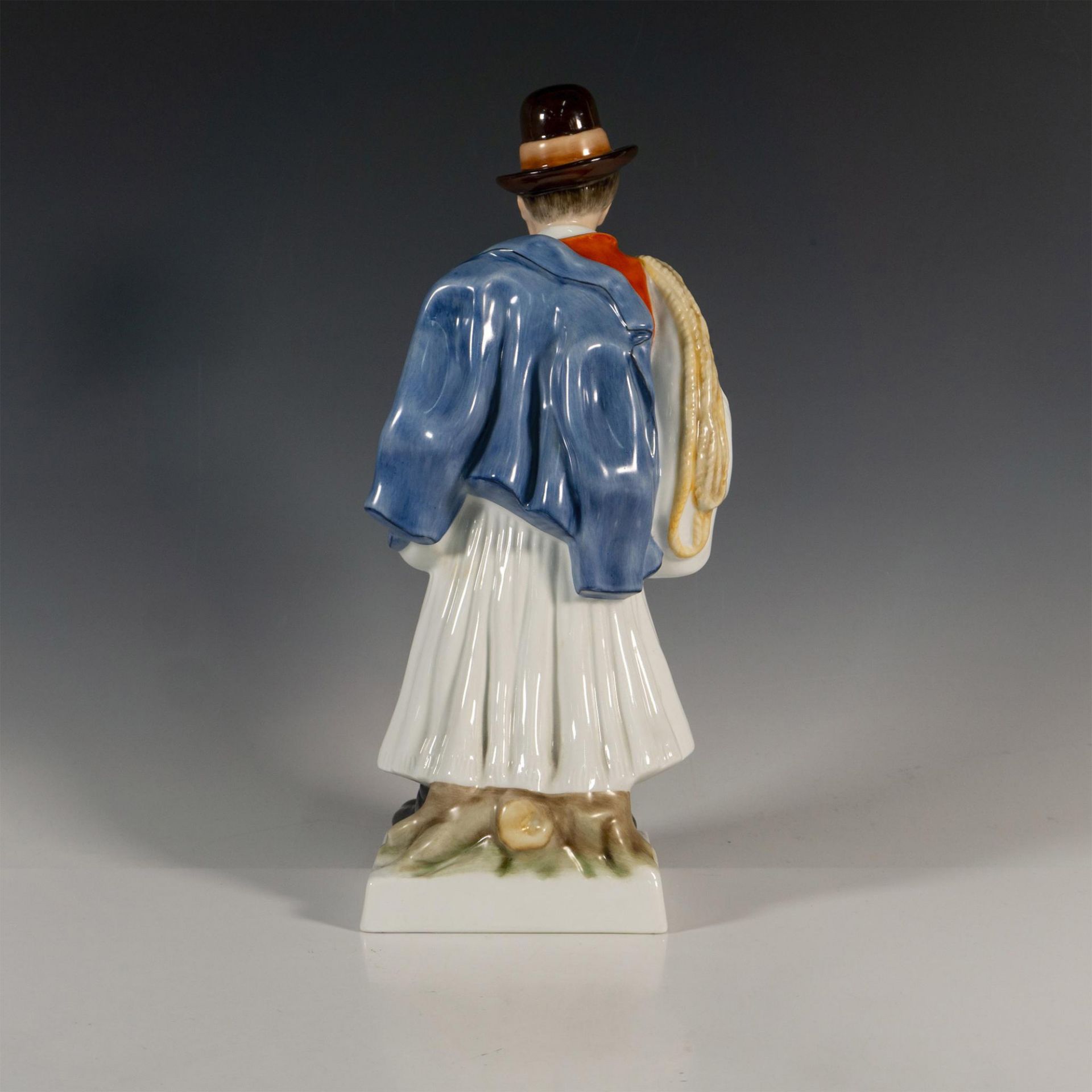 Herend Figurine, Hungarian Peasant 5441 - Bild 2 aus 3
