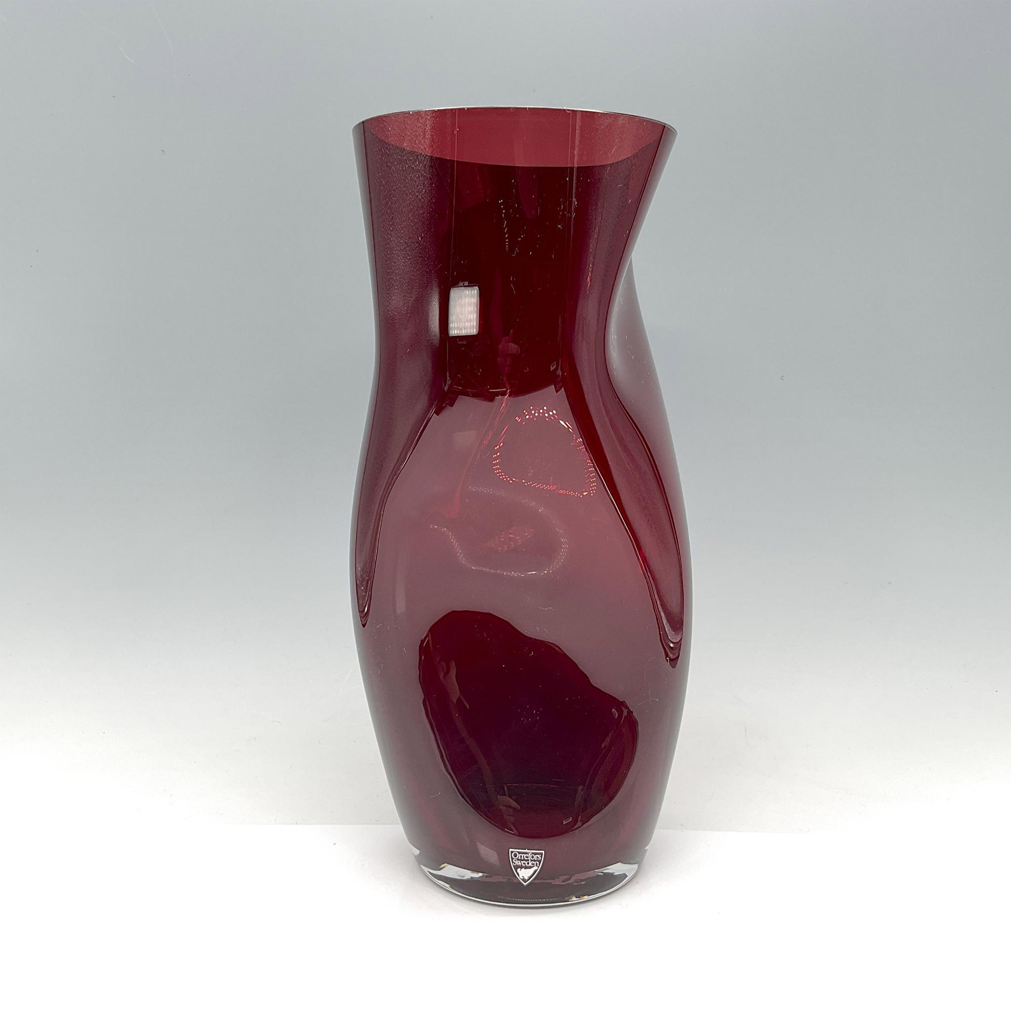 Orrefors Squeeze Vase, Red - Image 2 of 3