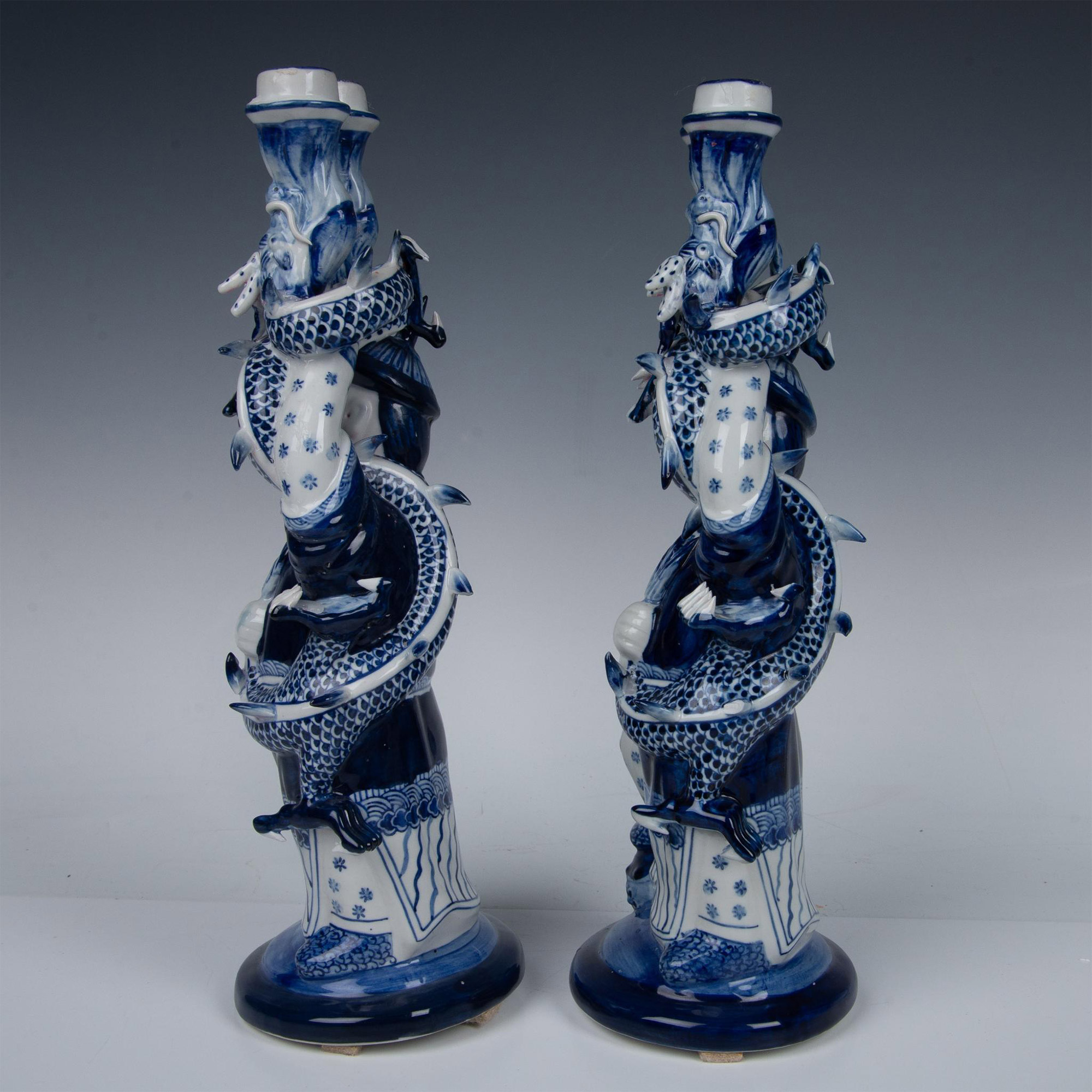 2pc Chinese Blue/White Porcelain Serpentine Candleholders - Image 4 of 7