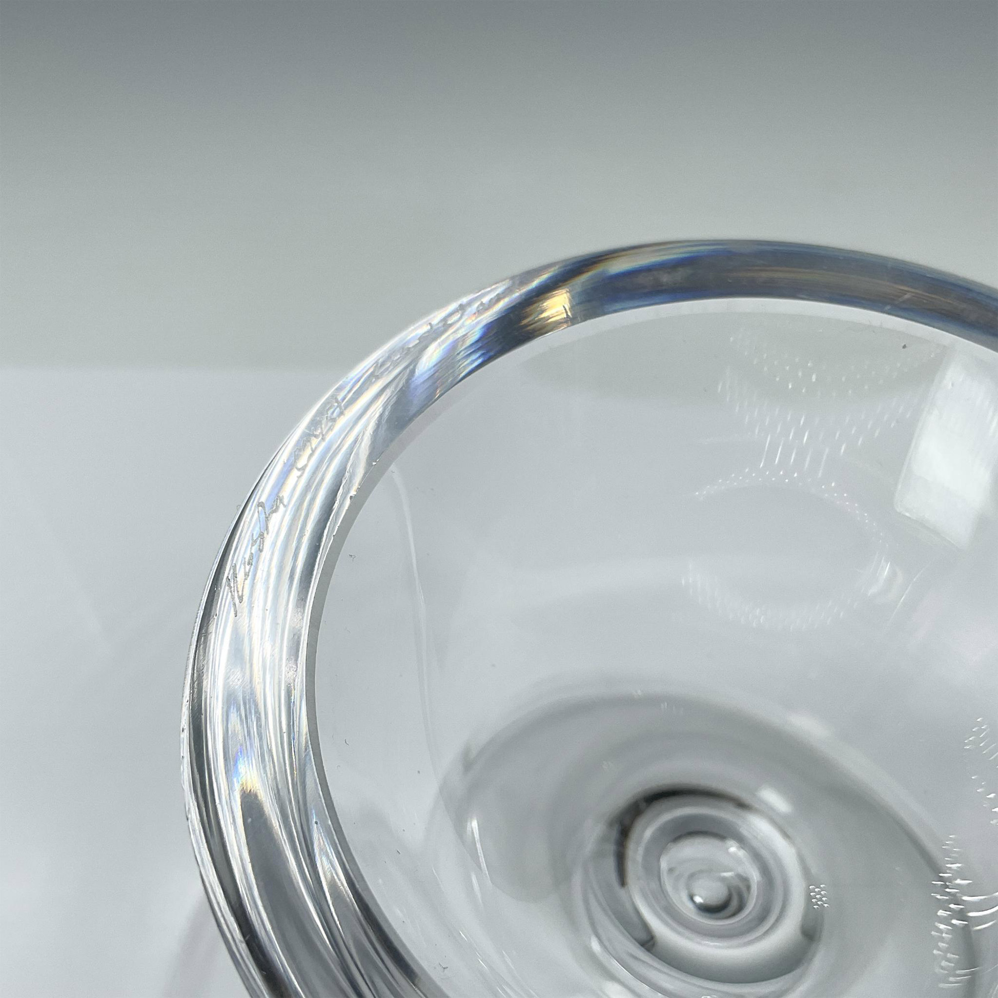 Kosta Boda by Vicke Lindstrand Art Glass Vase/Bowl - Image 4 of 4