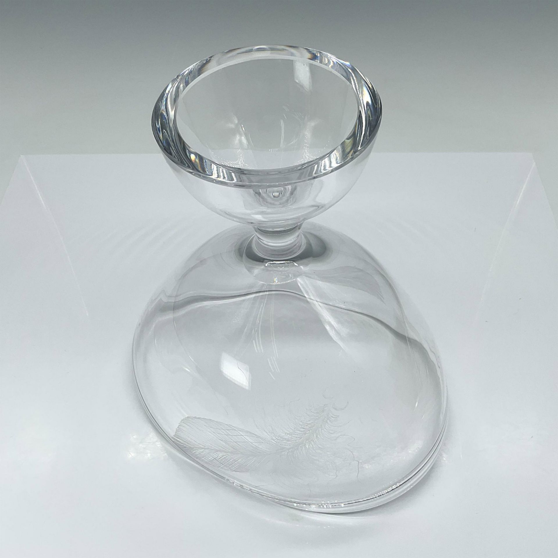 Kosta Boda by Vicke Lindstrand Art Glass Vase/Bowl - Image 3 of 4