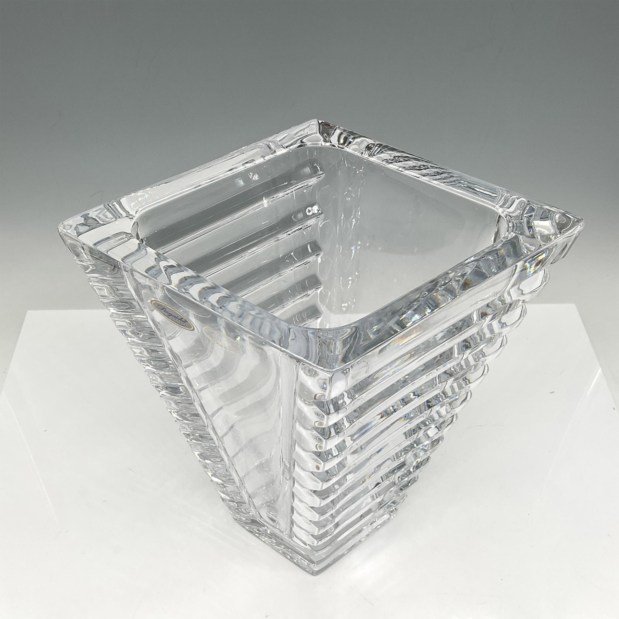 Rogaska Crystal Vase 10", Horizon - Image 2 of 4