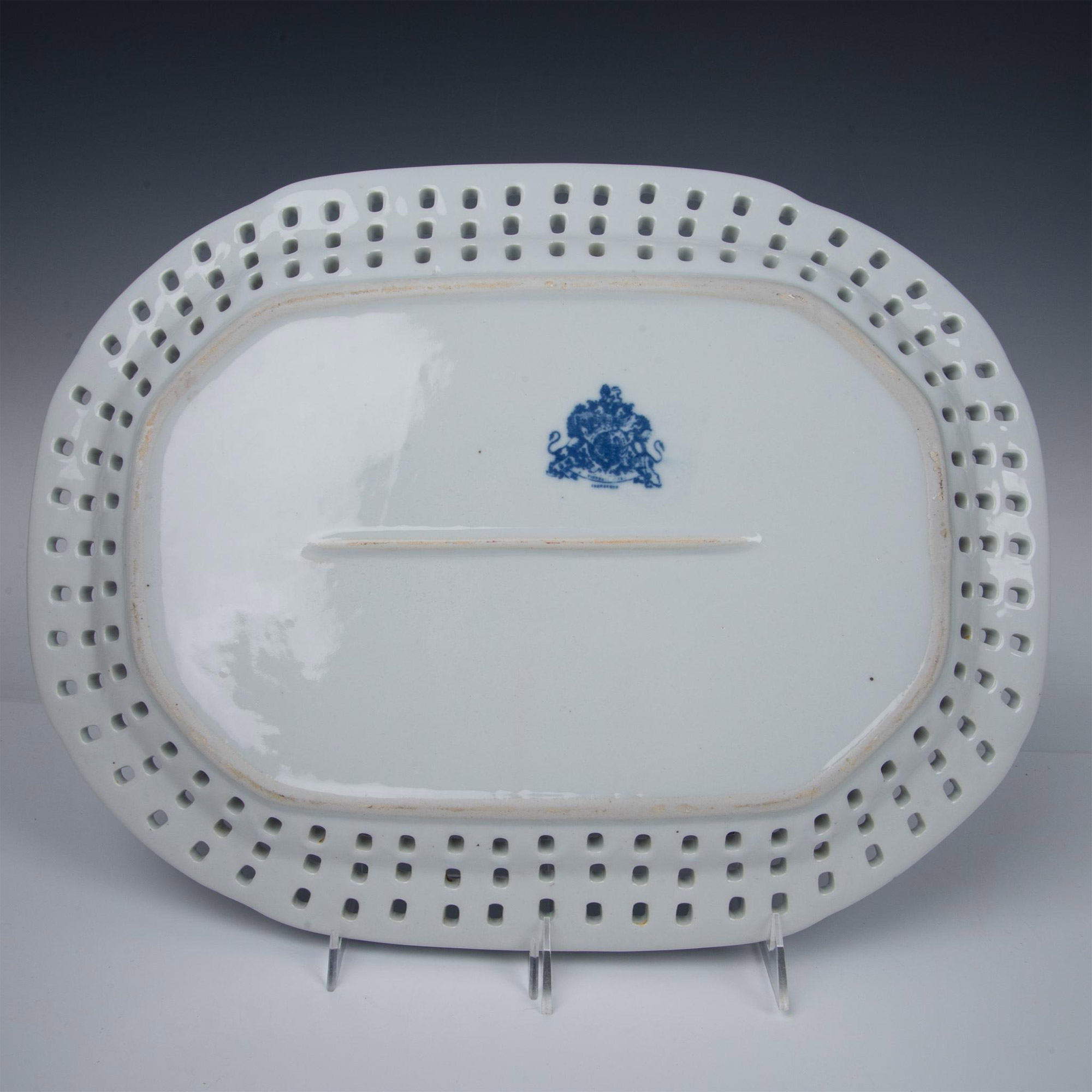 Victoria Ware Ironstone Blue and White Platter - Image 4 of 4