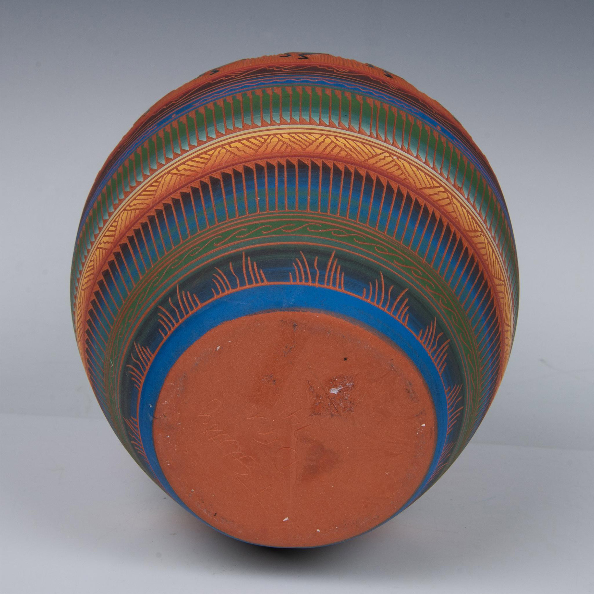 T. Etsitty Navajo Native American Clay Pottery Vase - Image 3 of 4