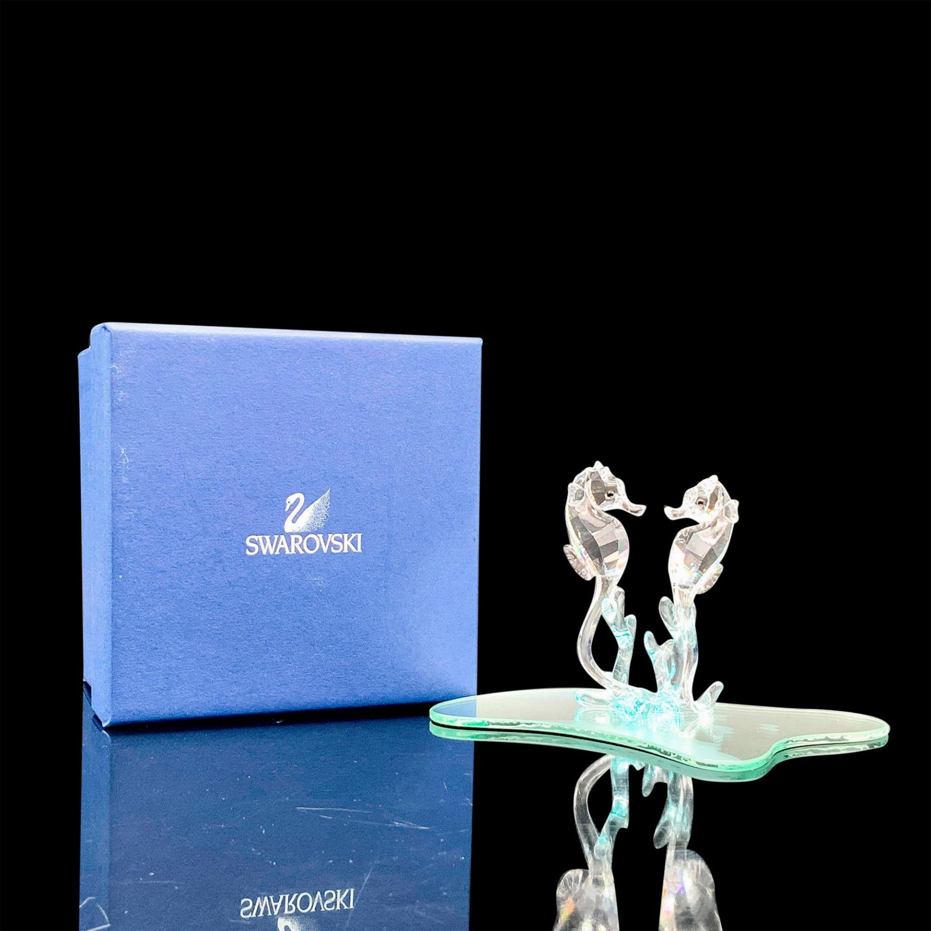 Swarovski Crystal Figurine + Base, Seahorses - Image 4 of 4