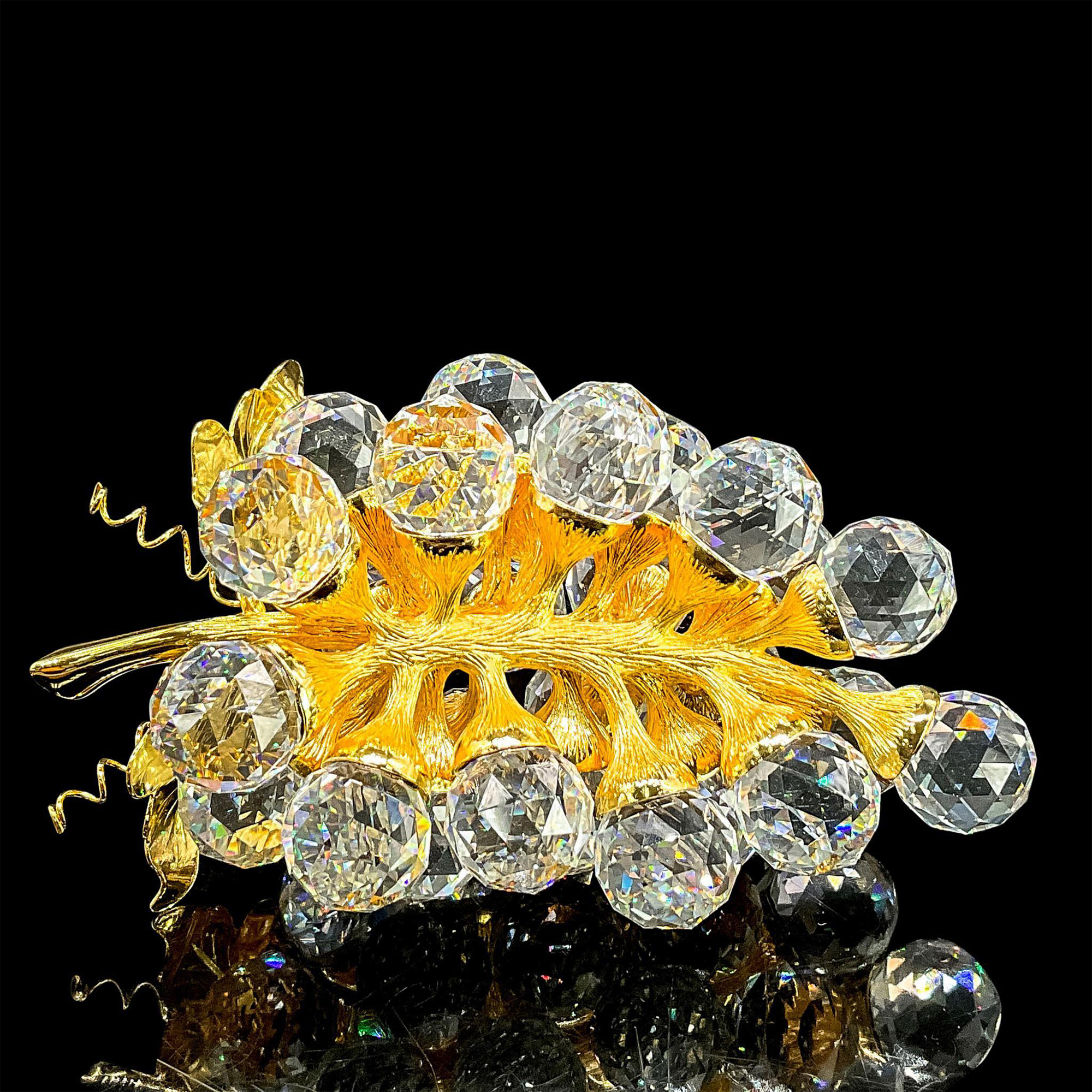 Swarovski Crystal Figurine, Medium Grapes on Gold + Base - Image 4 of 5