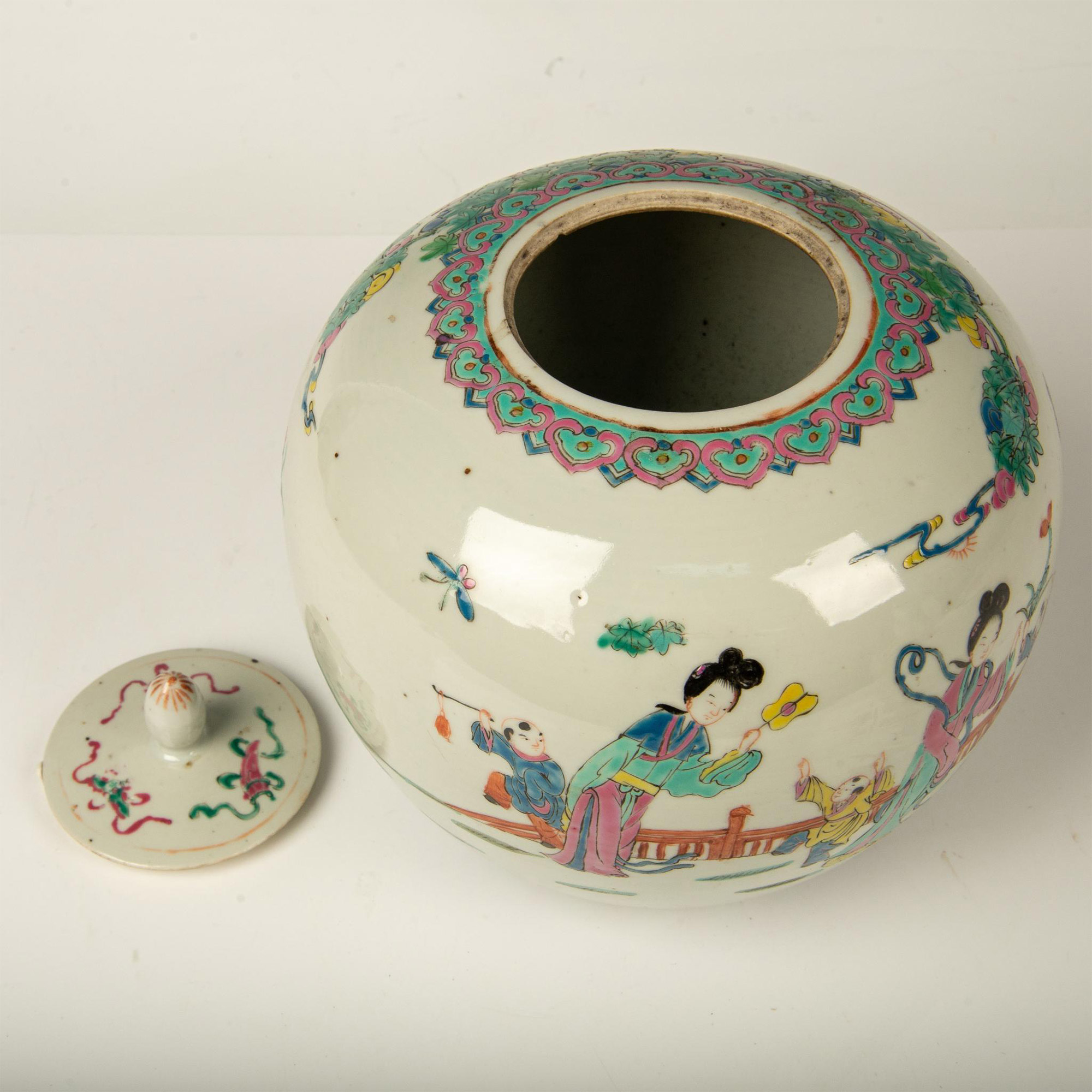 Antique Chinese Porcelain Covered Ginger Pot - Image 5 of 6