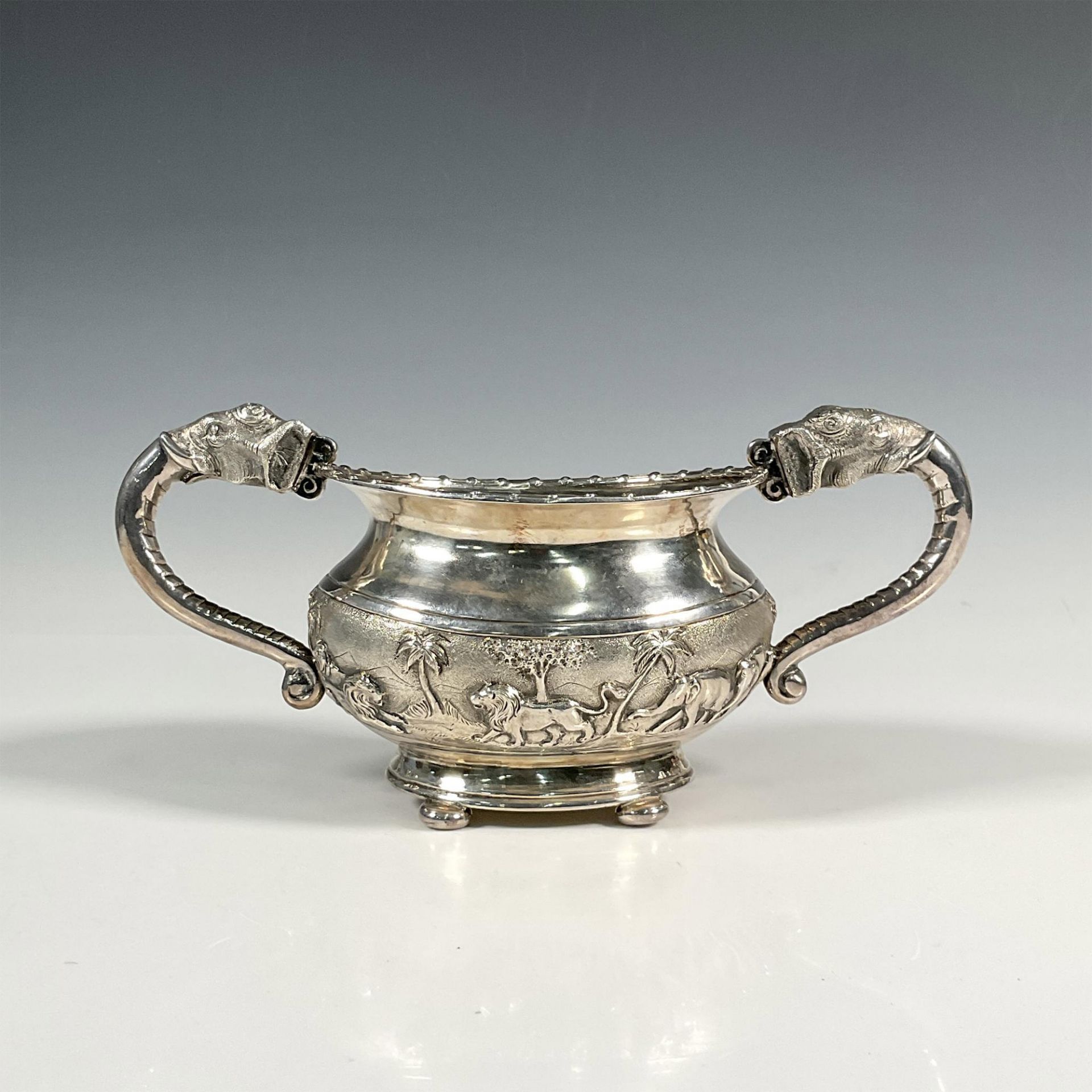 Indian Silver Double Handle Sugar Bowl - Image 2 of 7