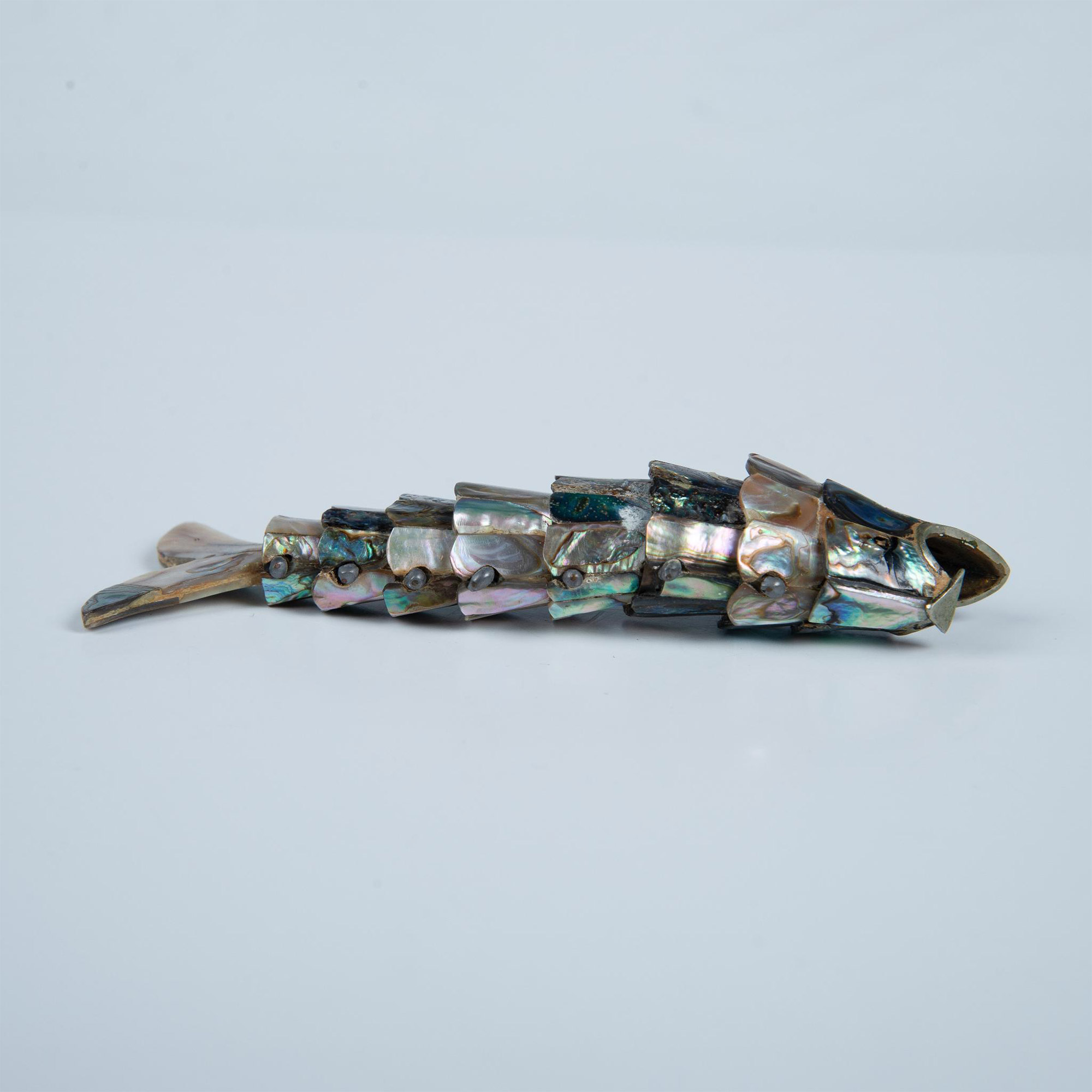 Vintage Abalone and Silver Articulated Fish Bottle Opener - Image 4 of 4