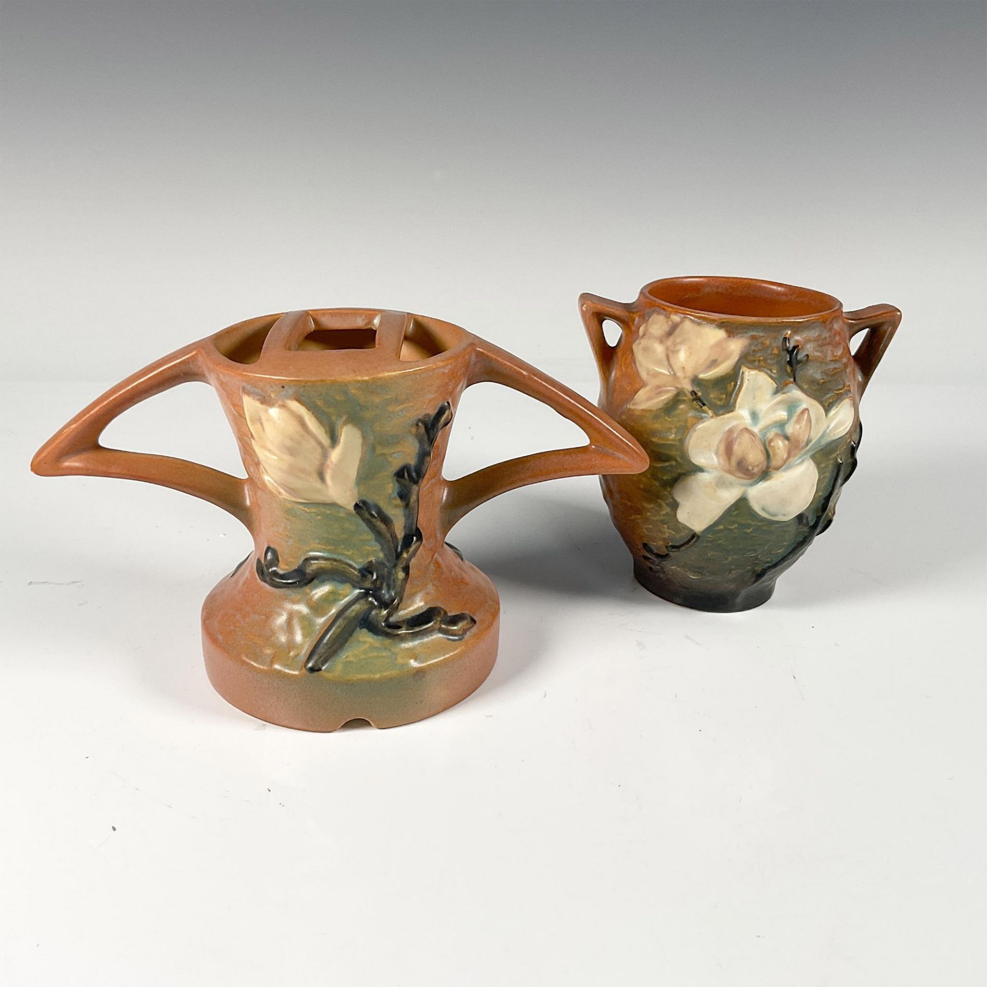 2pc Roseville Pottery, Floral Frog 49 And Vase 86