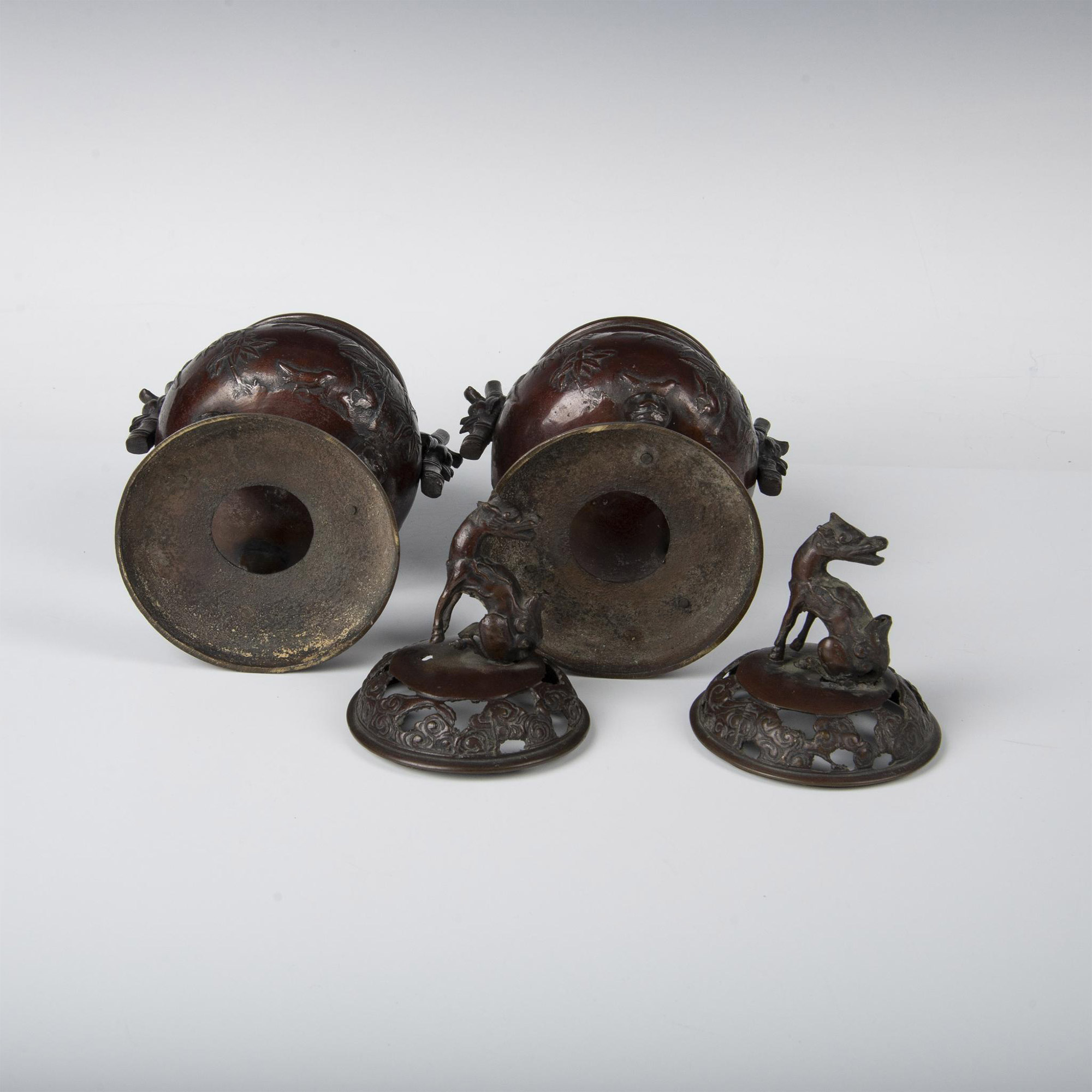 Pair of Antique Chinese Bronze Censers - Bild 6 aus 6