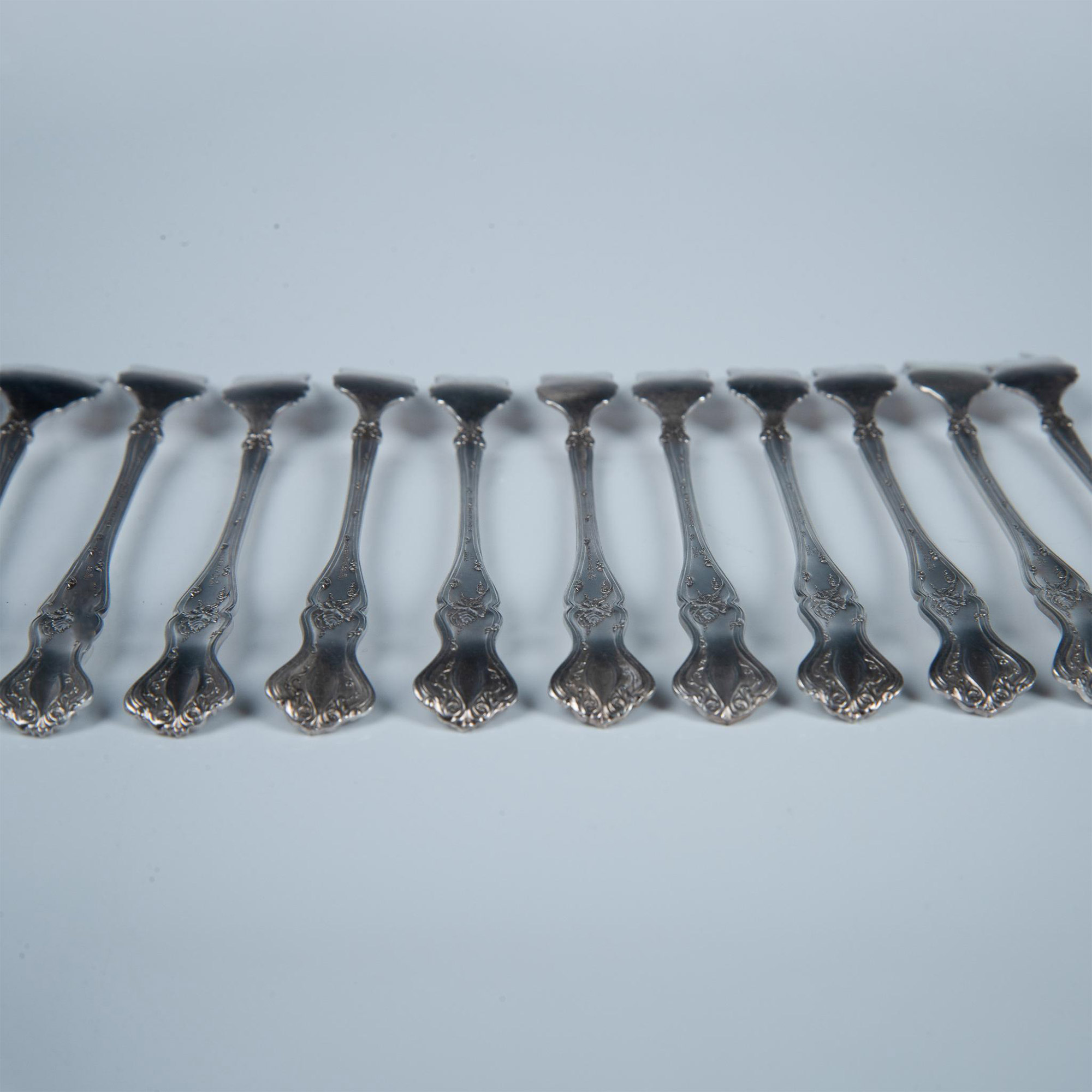 11pc Rogers Bros. 1847 Silverplate Oyster Forks, Vintage - Image 3 of 5