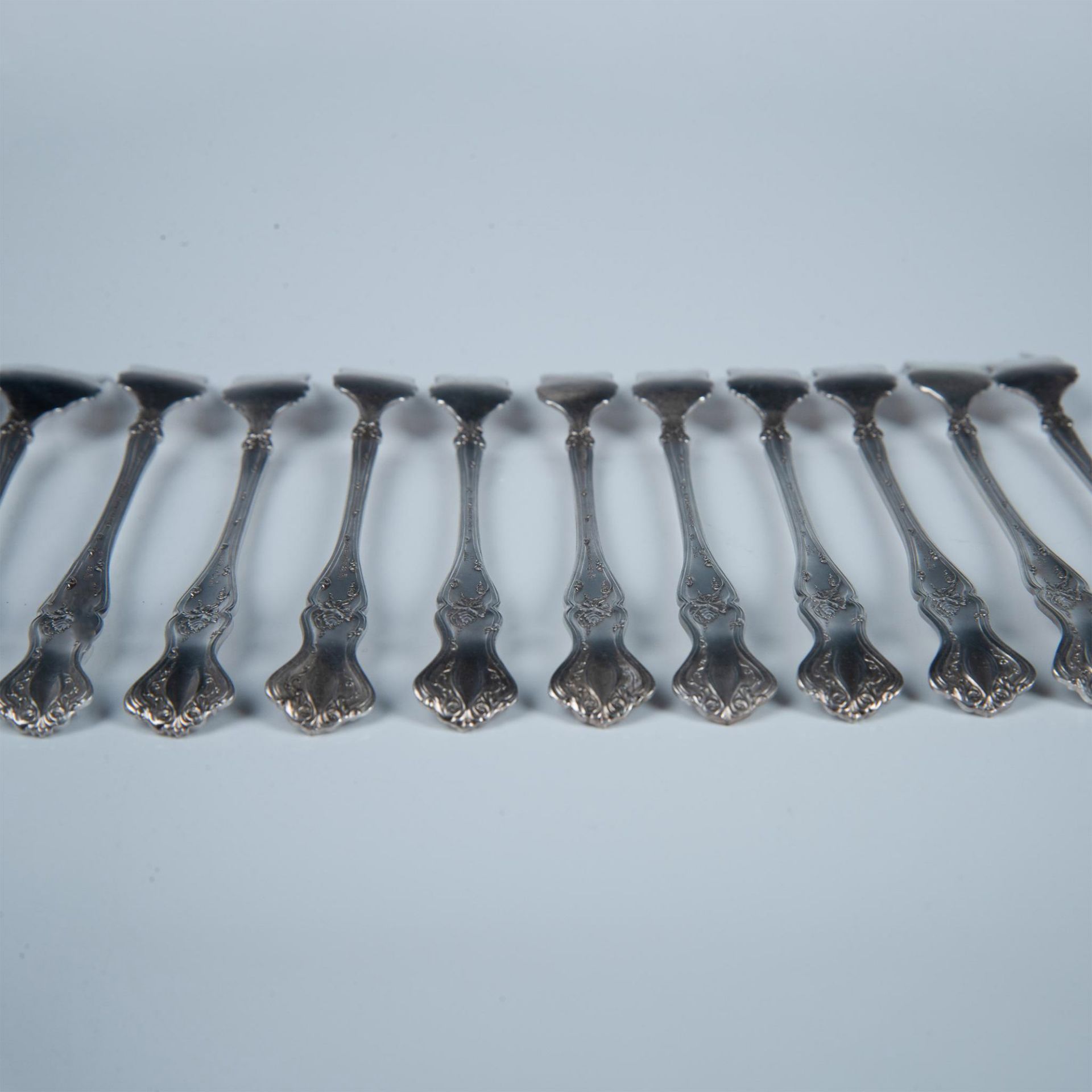 11pc Rogers Bros. 1847 Silverplate Oyster Forks, Vintage - Image 3 of 5